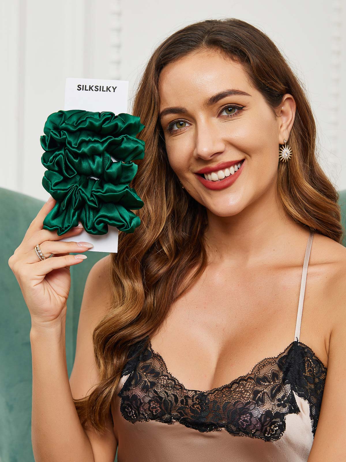 [Verde Oscuro] SilkSilky-ES 19Momme Scrunchie 002
