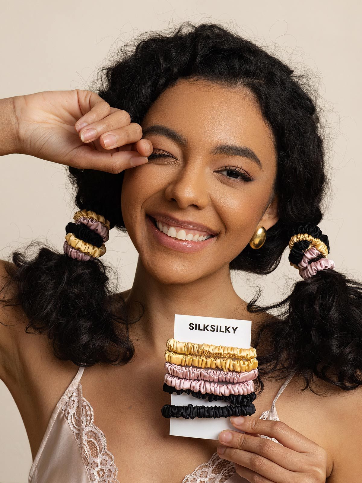 [Group] SilkSilky-ES Scrunchie 001