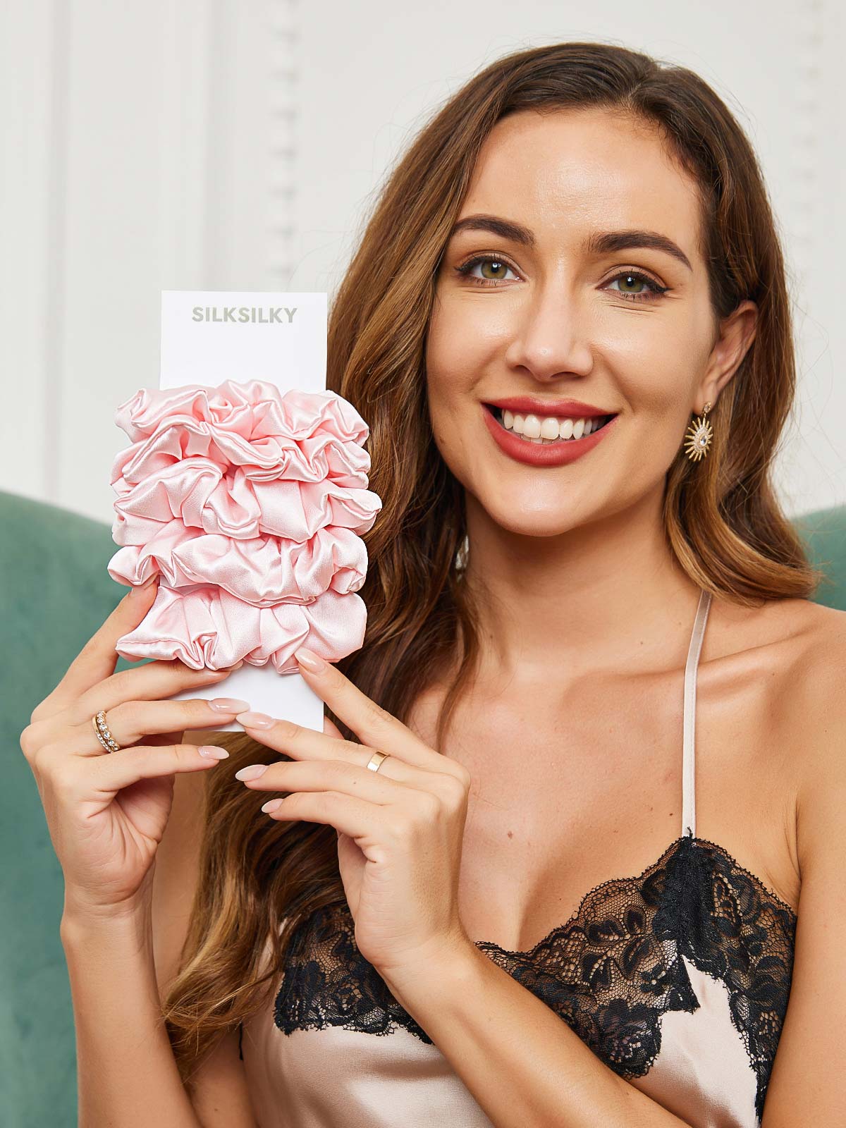 [Rosa Claro] SilkSilky-ES 19Momme Scrunchie 002