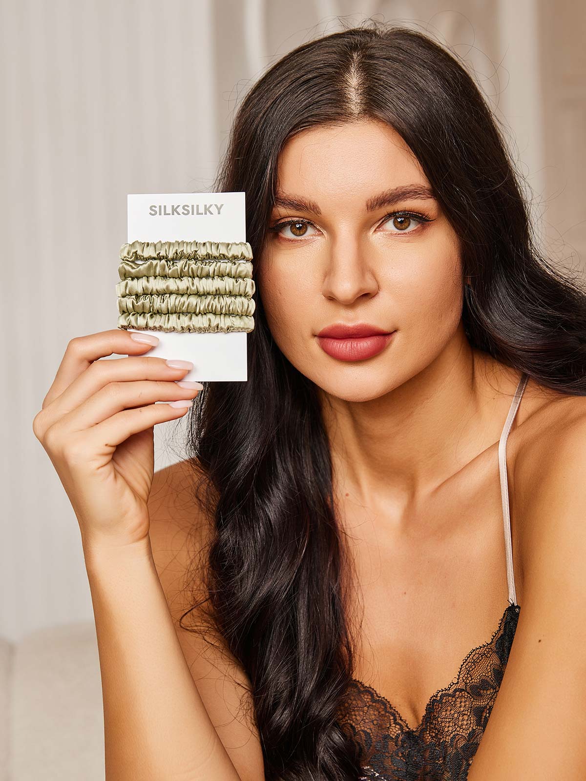 [Menta Verde] SilkSilky-ES 19Momme Scrunchie 001