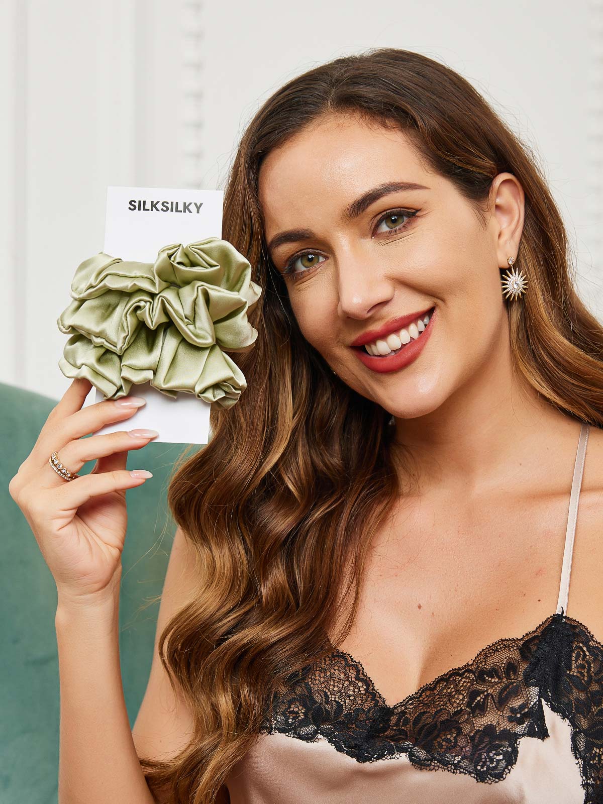 [Menta Verde] SilkSilky-ES 19Momme Scrunchie 002