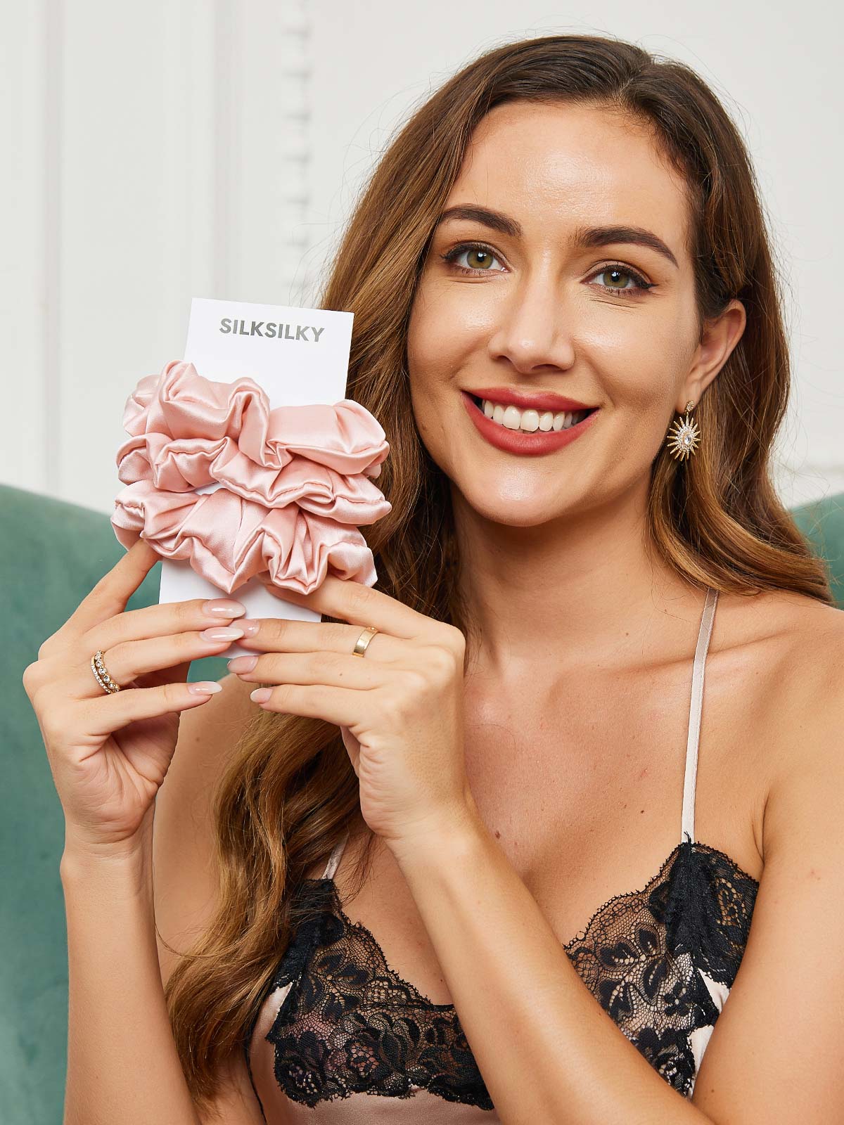 [Rosa] SilkSilky-ES 19Momme Scrunchie 002