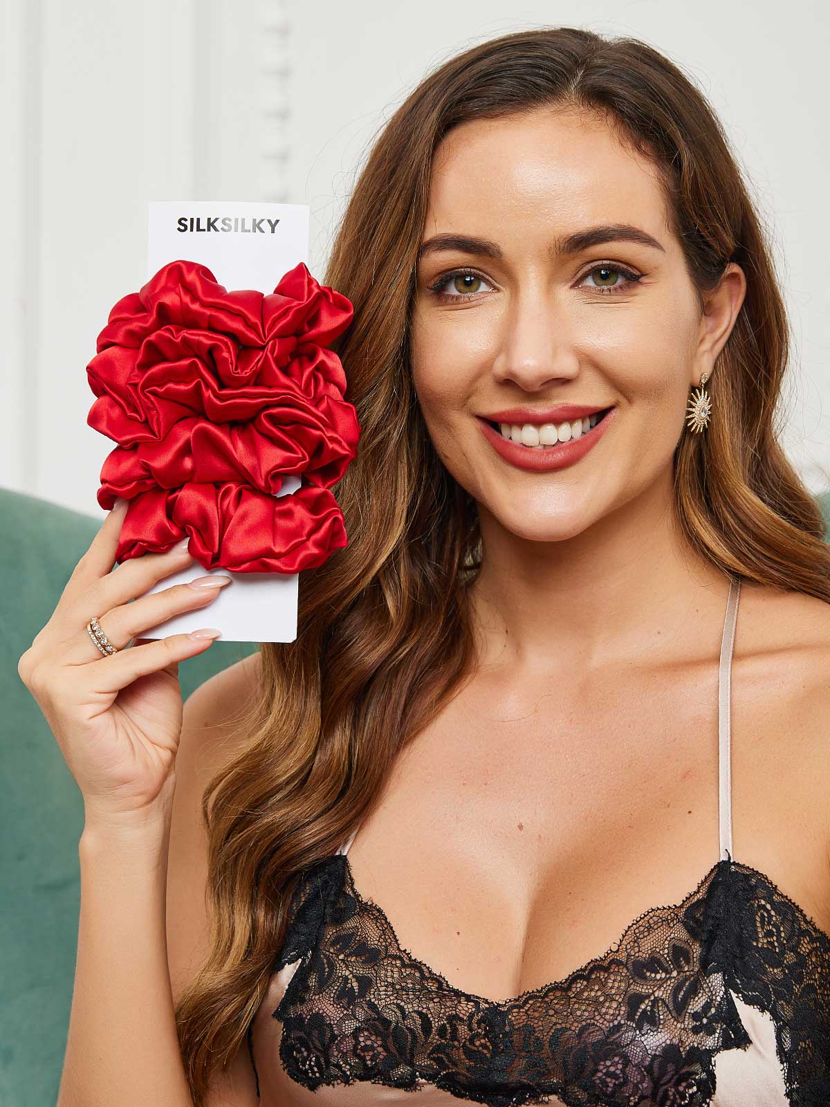 [Rojo] SilkSilky-ES 19Momme Scrunchie 001