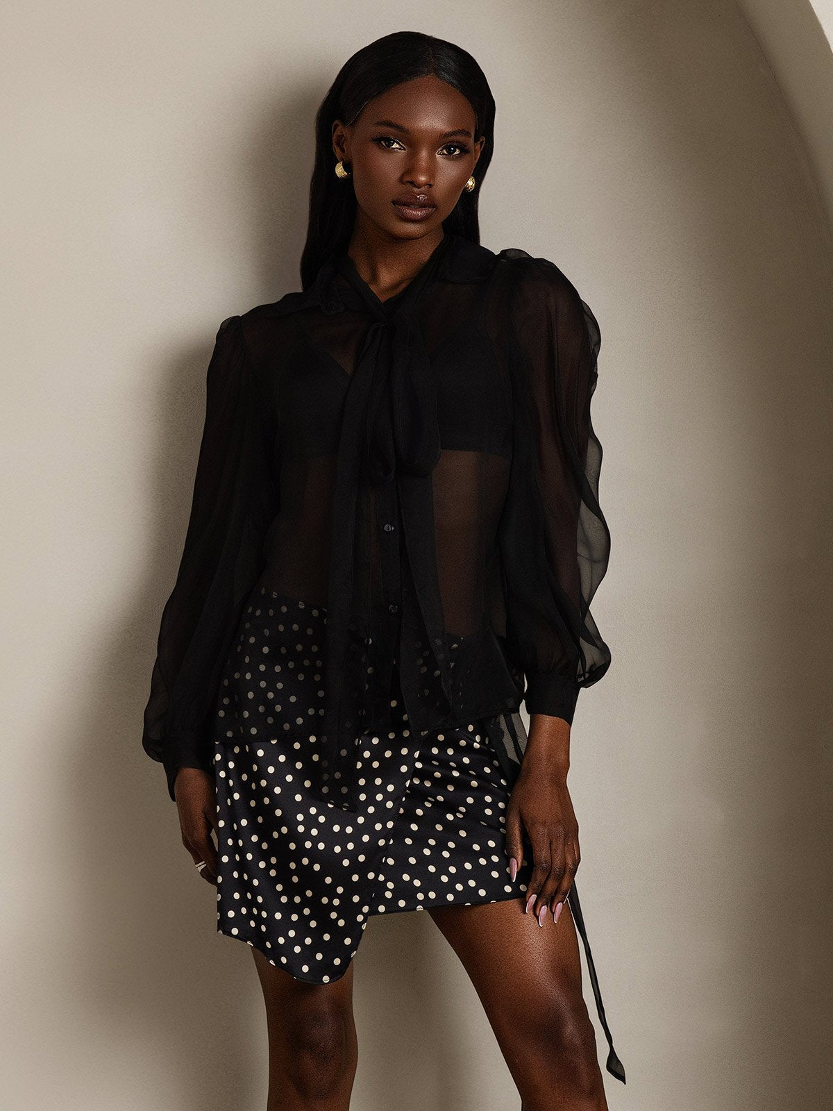 [Negro] SilkSilky-ES 6Momme Manga larga Cuello Lazo Blusas de Mujer 003