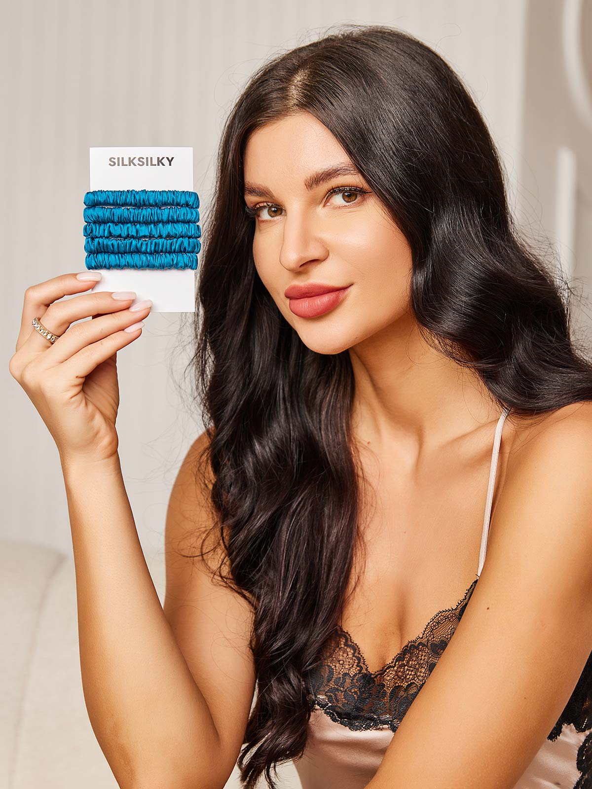 [Azul Real] SilkSilky-ES 19Momme Scrunchie 002