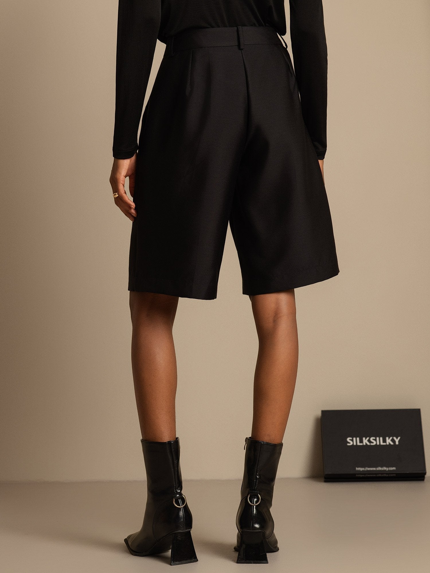 [Negro] SilkSilky-ES 32Momme Silk-Wool Blend Womens Shorts 002,