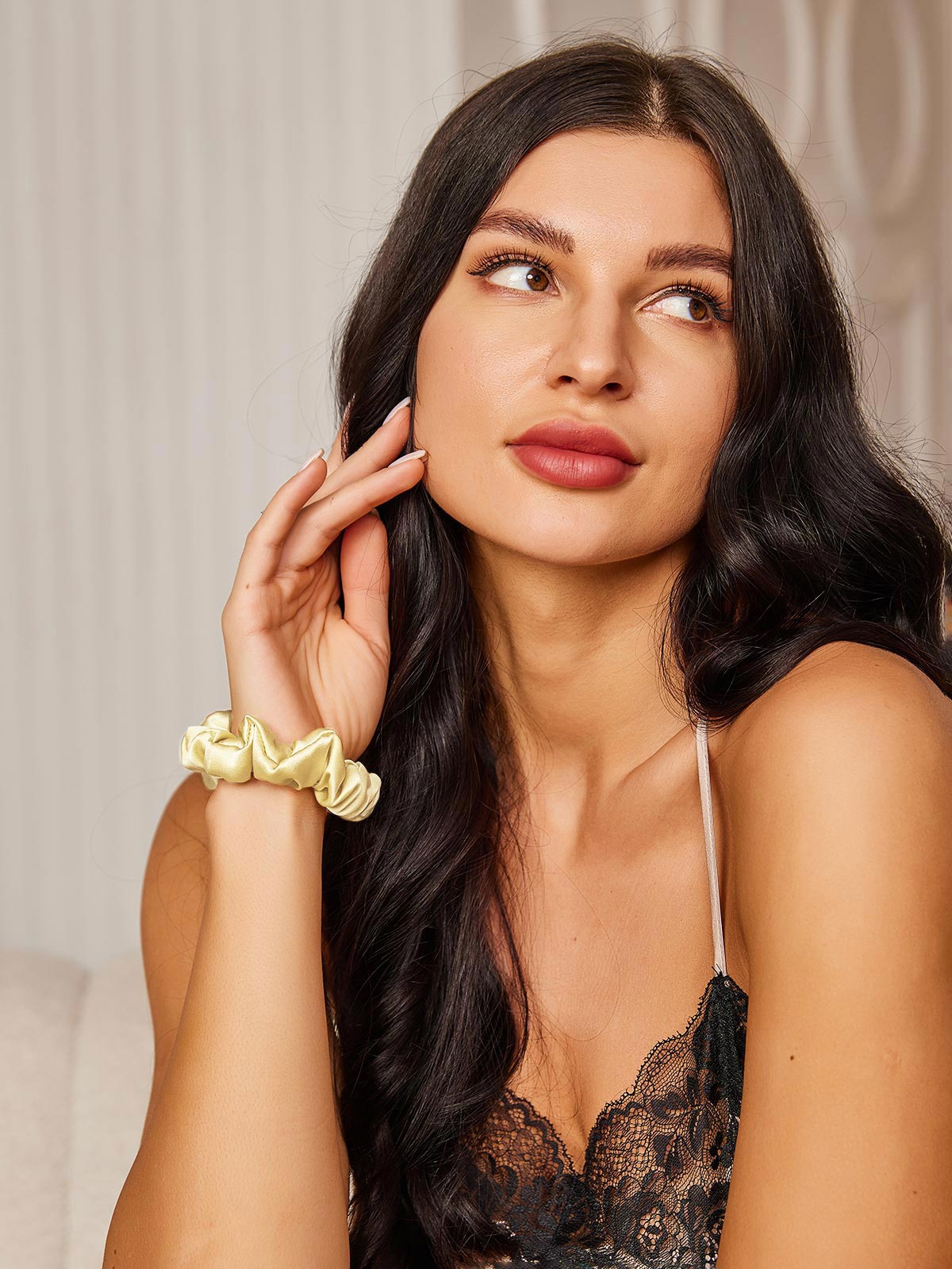 [Amarillo Claro] SilkSilky-ES 19Momme Seda Pura Scrunchie 003