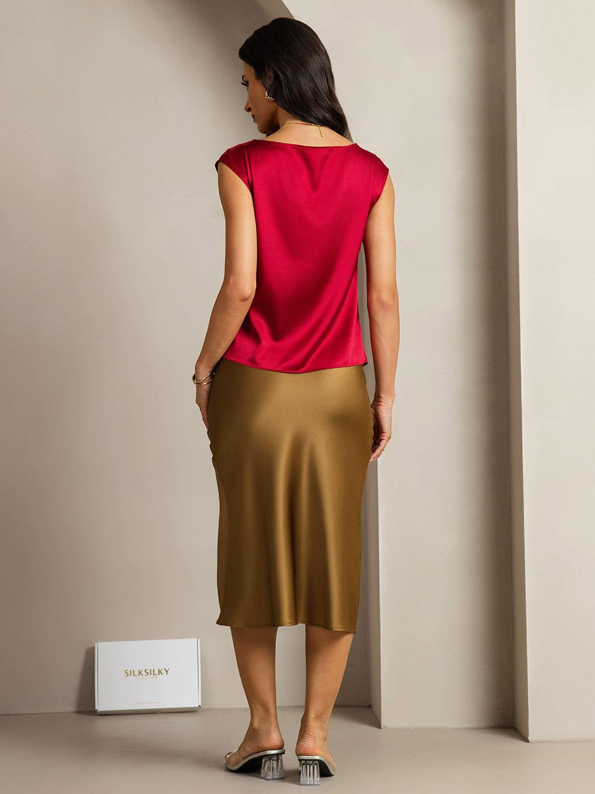 [Vino] SilkSilky-ES 19Momme Seda Escote Caído Camisetas de Mujer 002