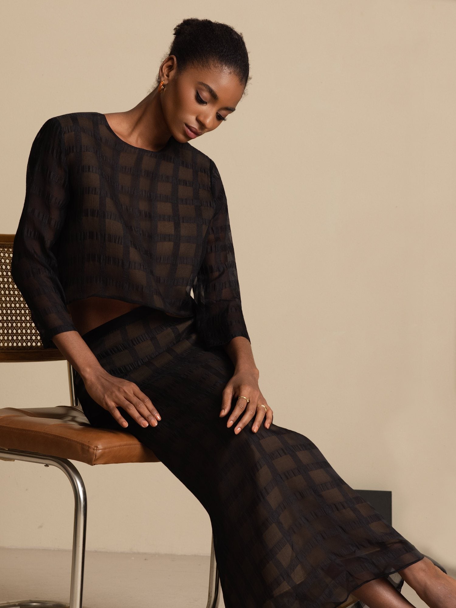 [Negro] SilkSilky-ES Seda Pura Manga larga Cuello Redondo Women''s Outfit Sets 008