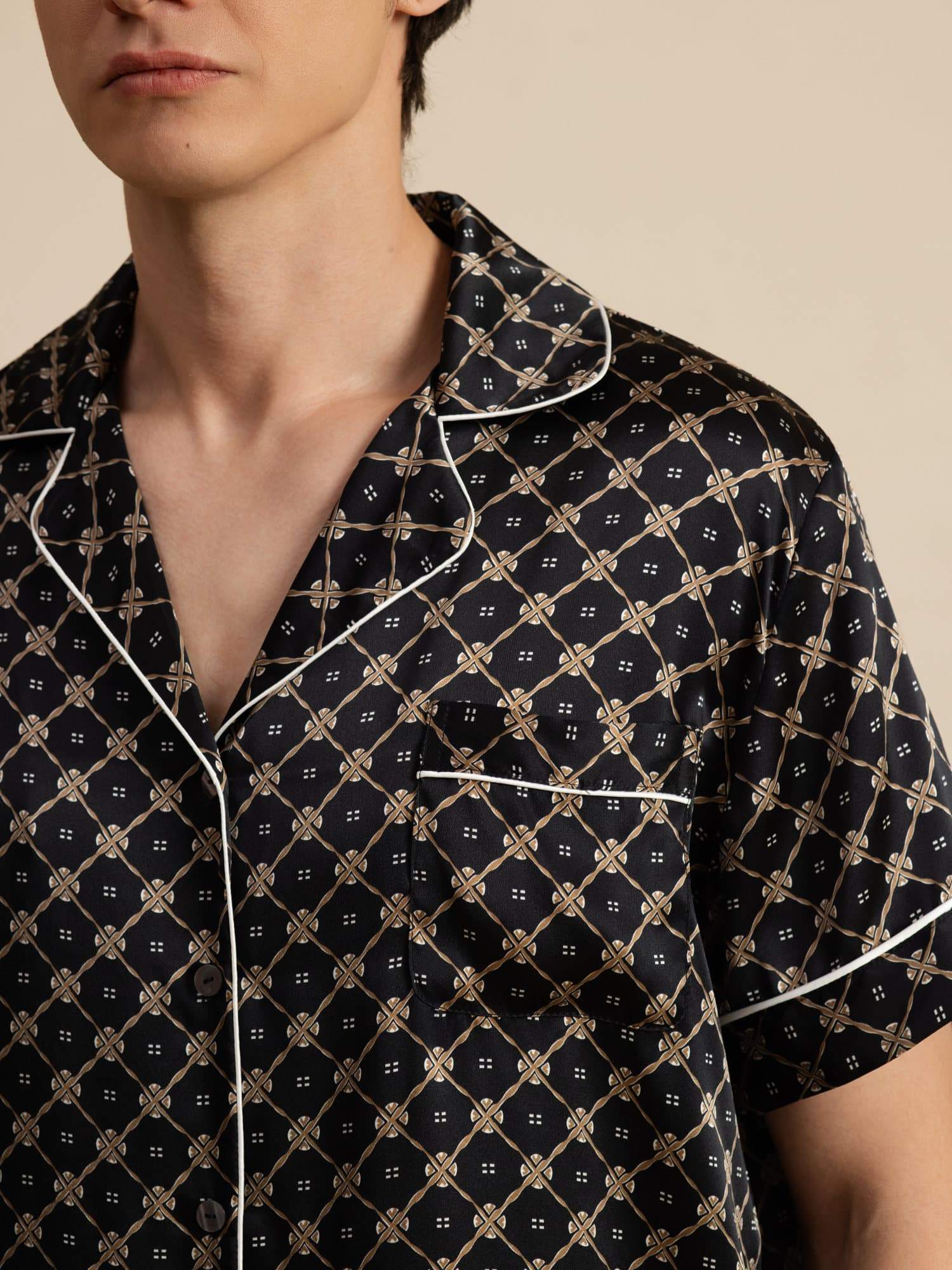 [Cadena Negra] SilkSilky-ES Manga corta Cuello de Muesca Pijamas de hombre 004