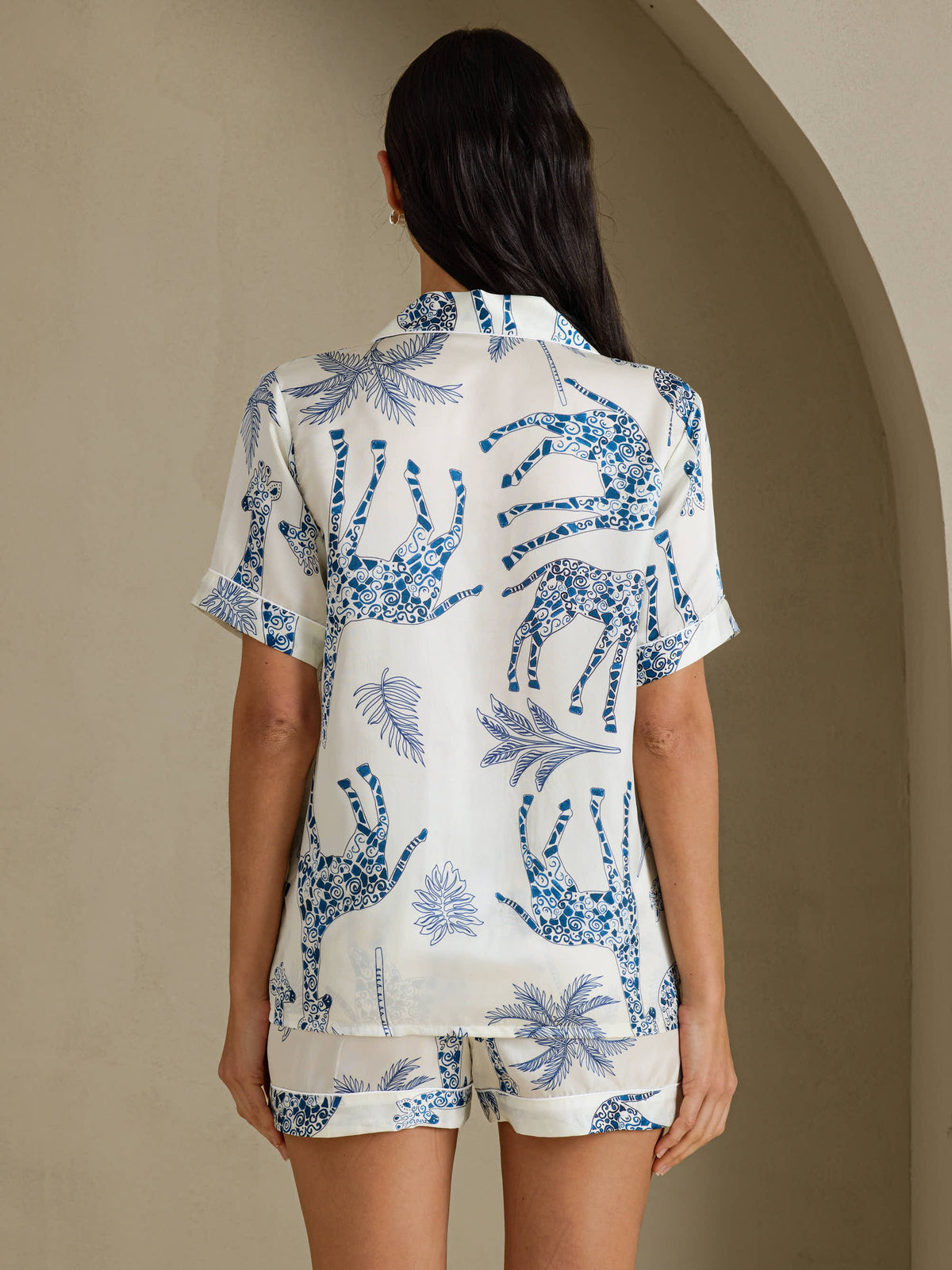 [Jirafa Blanca] SilkSilky-ES Short Sleeve Notch Collar Pijamas de mujer 002