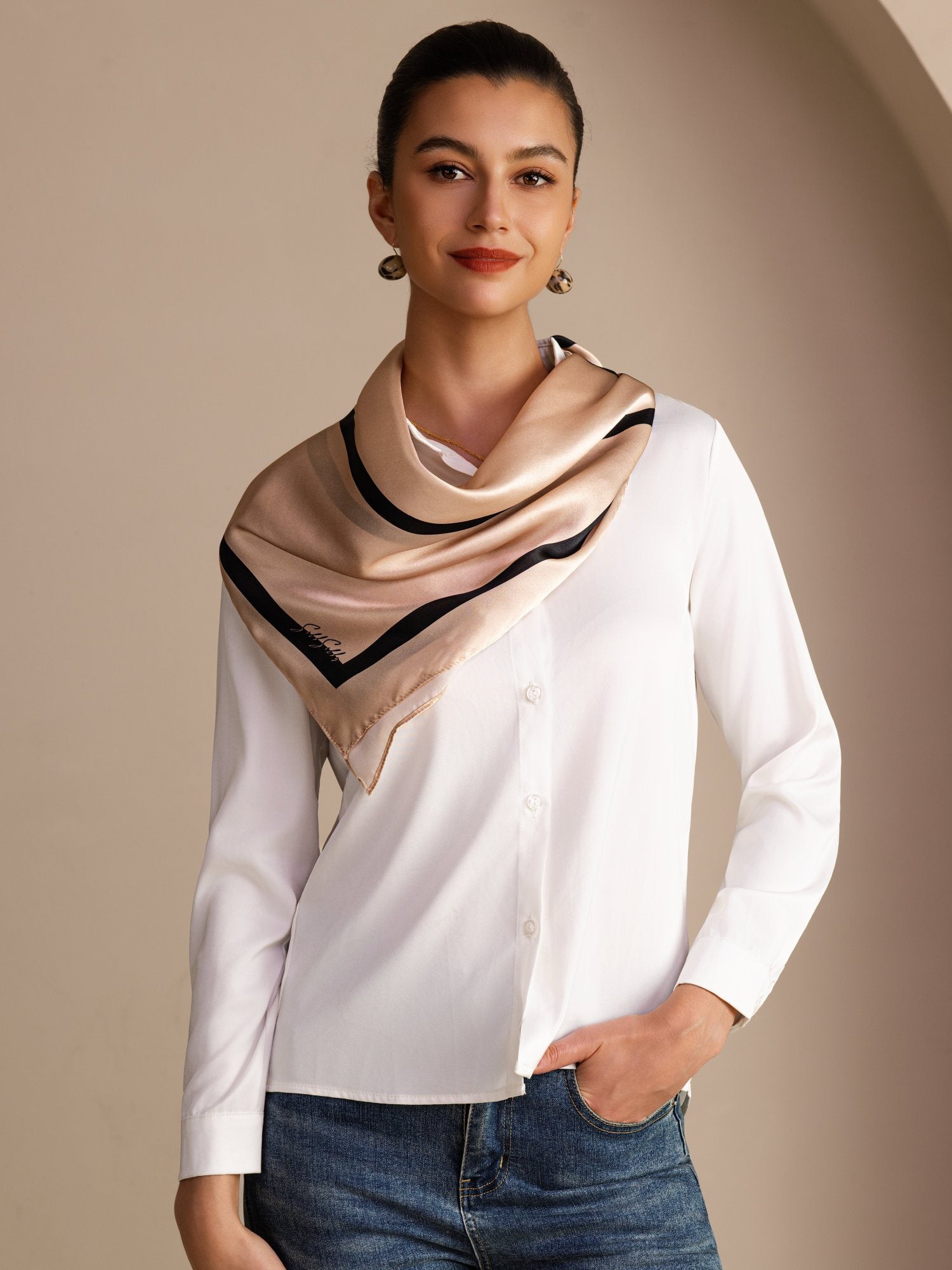 [Cuadrado Beige] SilkSilky-ES Bufanda 002