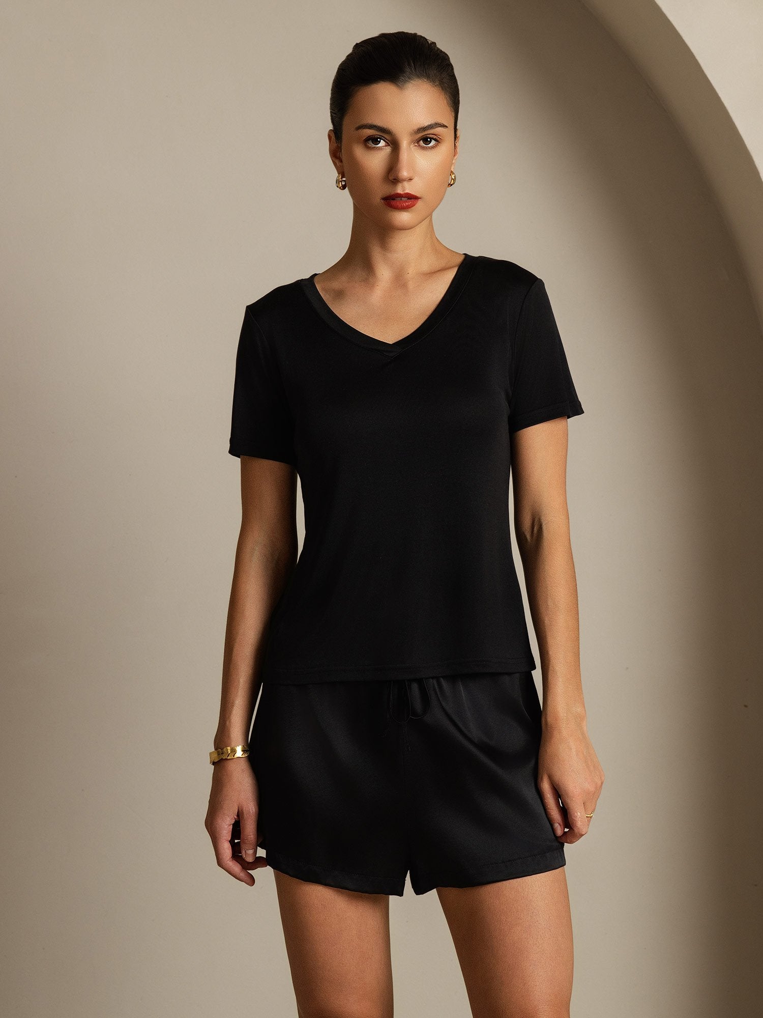 [Negro] SilkSilky-ES Seda Pura Cuello en V Camisetas de Mujer 001