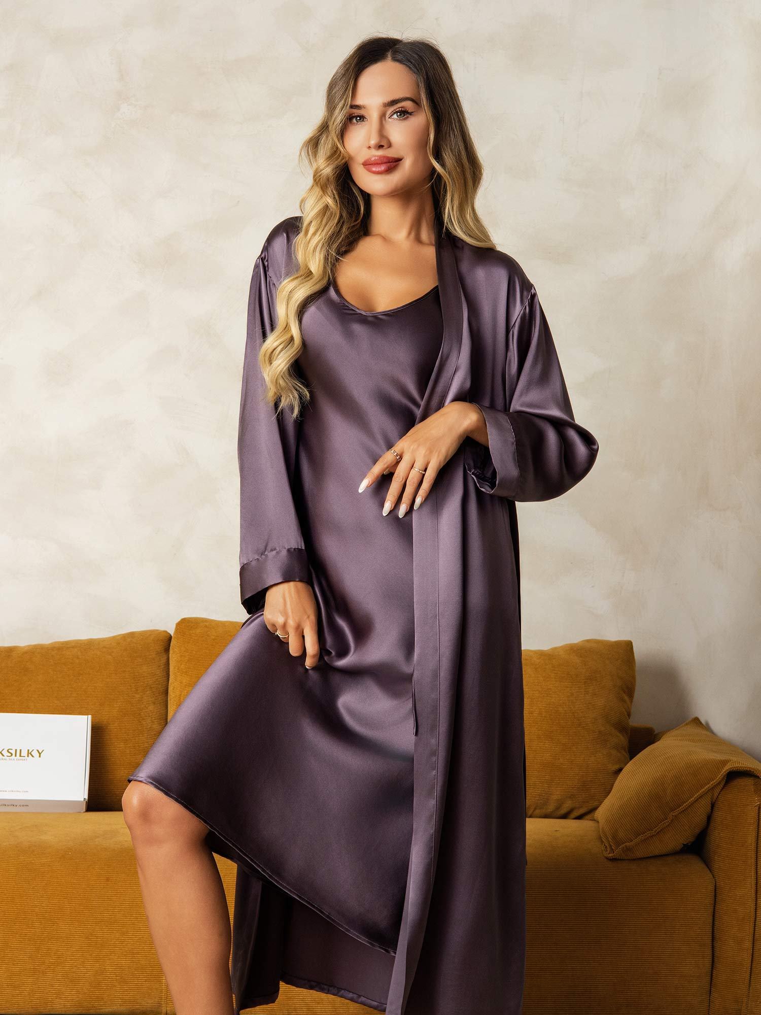 [GrisPúrpura] SilkSilky-ES Seda Pura Cuello en V Conjunto de camisón y bata 003
