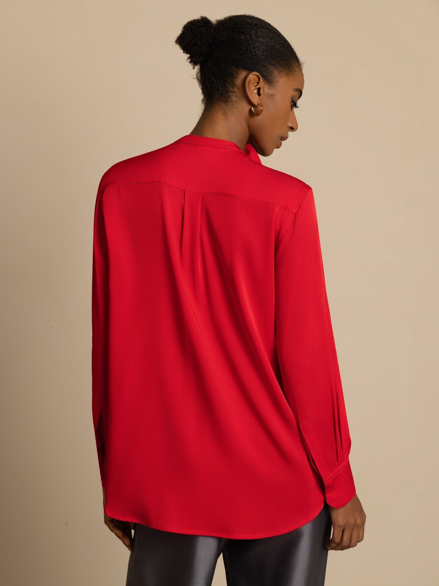 [Vino] SilkSilky-ES 19Momme Seda Manga larga Cuello Alto Blusa 002