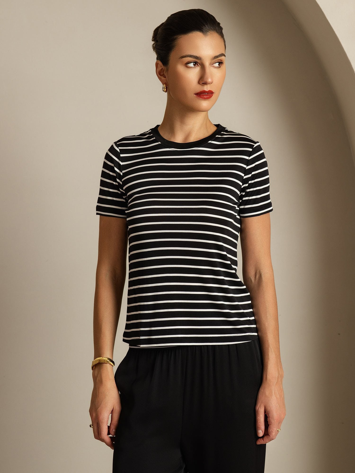 [RayaNegra] SilkSilky-ES Seda Pura Womens T-Shirt 003