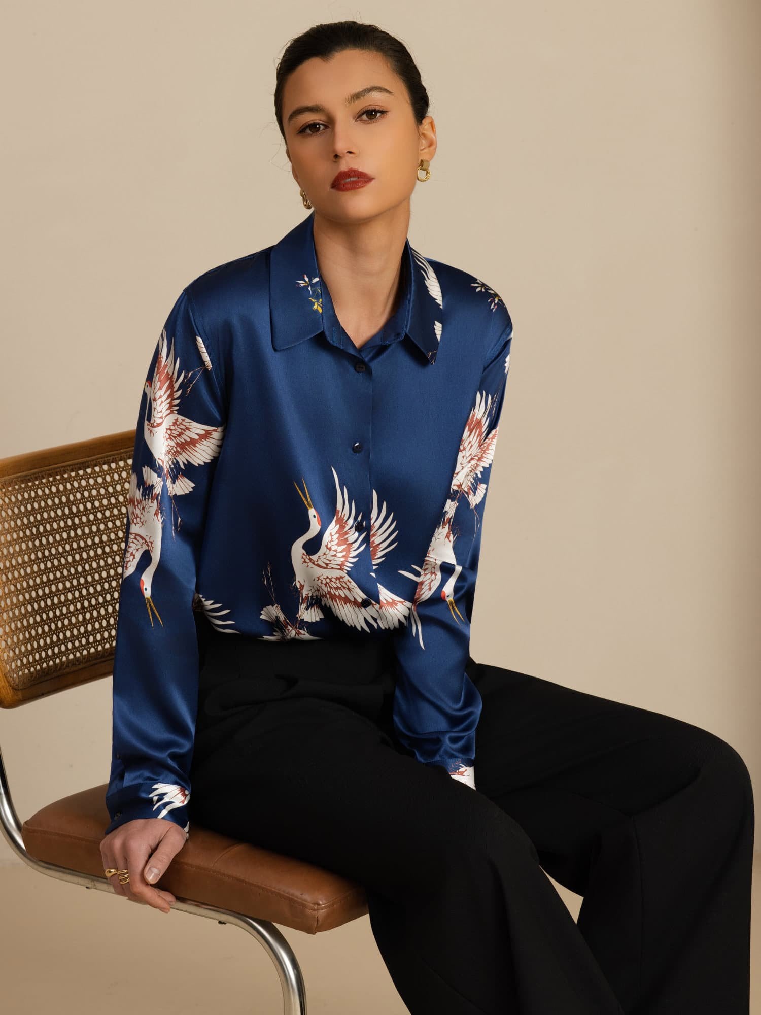 [Azul Oscuro] SilkSilky-ES 19Momme Manga larga Cuello con Solapa Blusas de Mujer 005