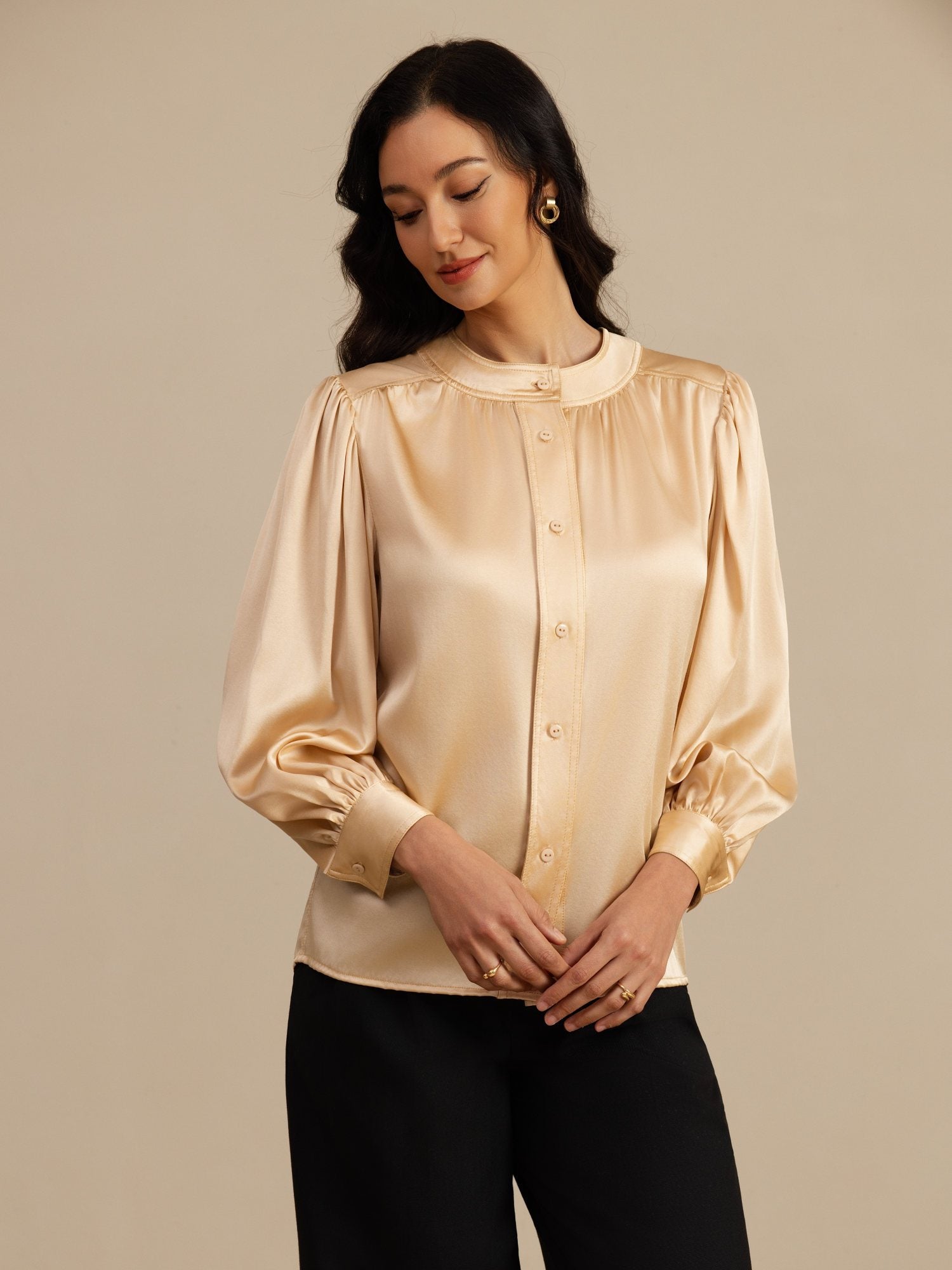 [Champán] SilkSilky-ES 19Momme Long Sleeve Round Neck Blusa 001