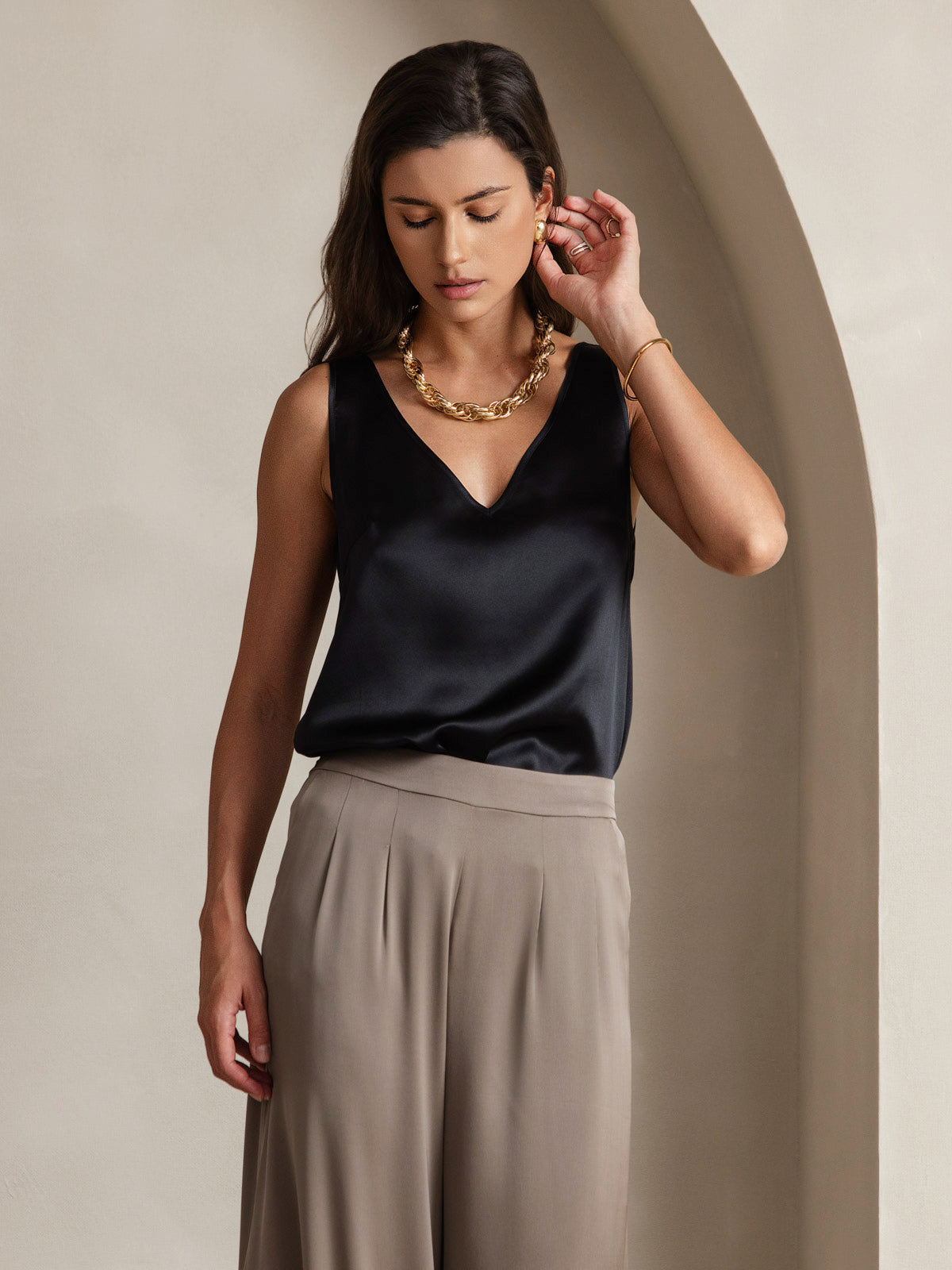 [Negro] SilkSilky-ES 19Momme Seda Cuello en V Top de tirantes 003