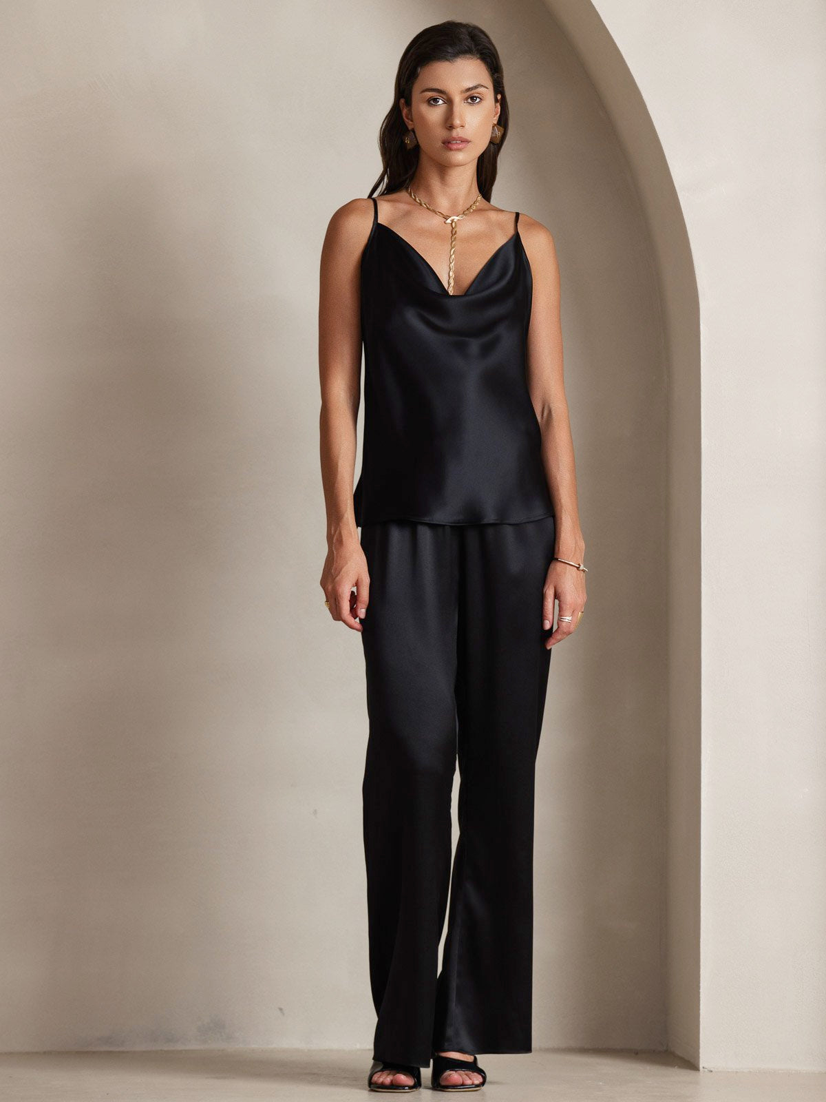 [Negro] SilkSilky-ES 19Momme Seda Escote Caído Top de tirantes 007