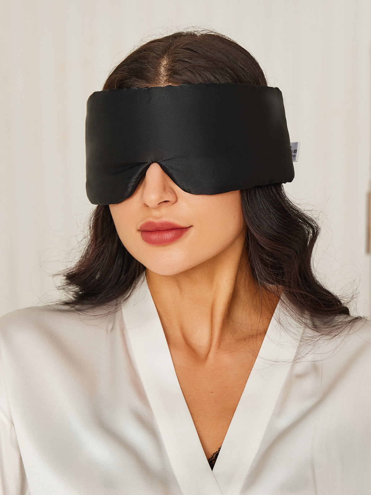 SilkSilky ES 19Momme Seda Pura Eye Mask Negro 001