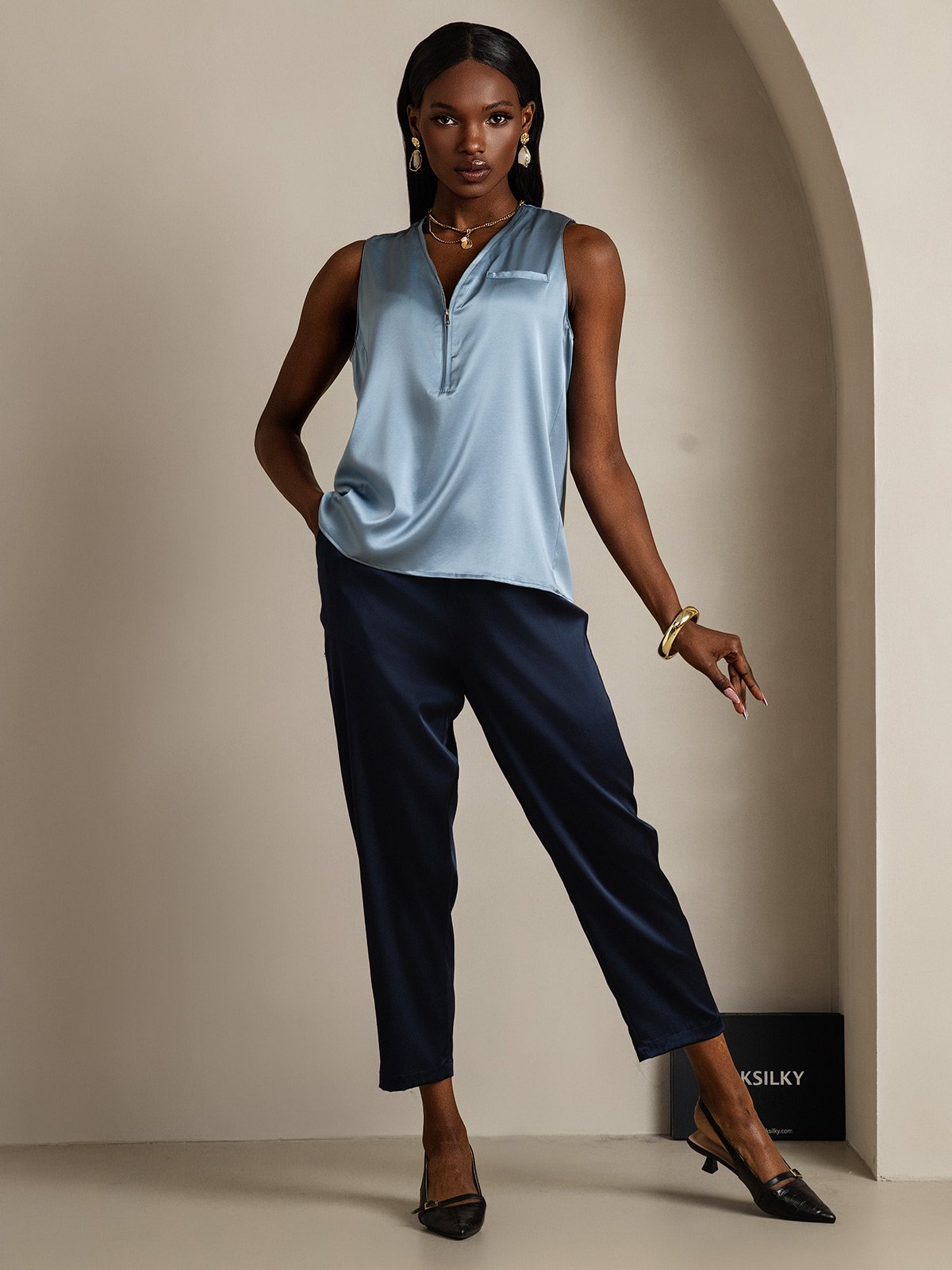 SilkSilky-ES 19Momme Seda Sin mangas Cuello en V Blusas de Mujer AzulGrisáceo 005