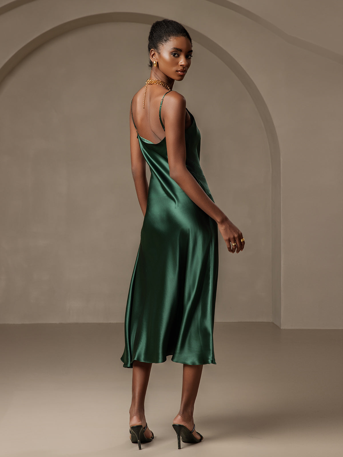 [Verde Oscuro] SilkSilky-ES 19Momme Seda Pura Escote Caído Vestido 002