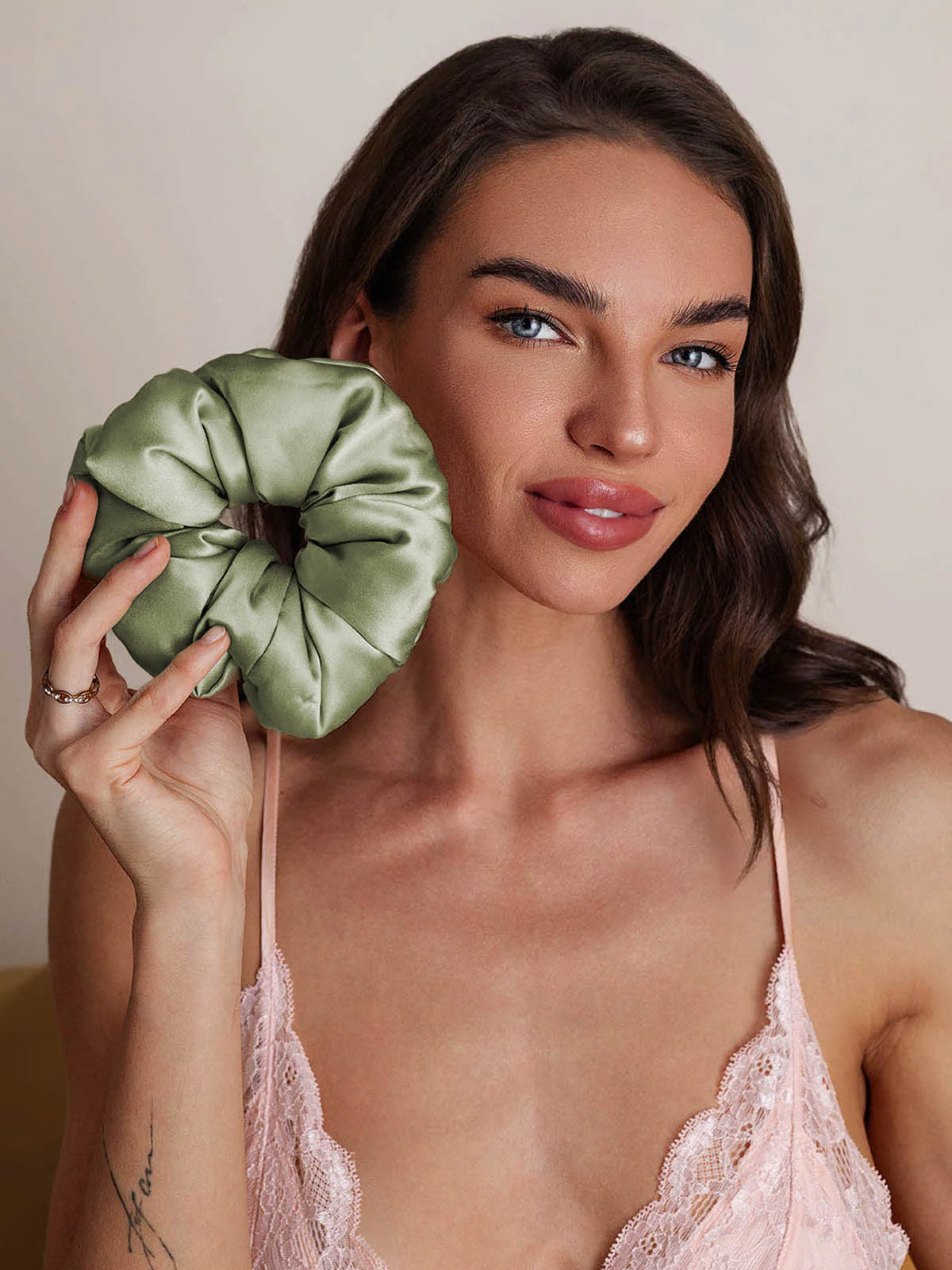 [Verde Claro] SilkSilky-ES Seda Pura Scrunchie 003