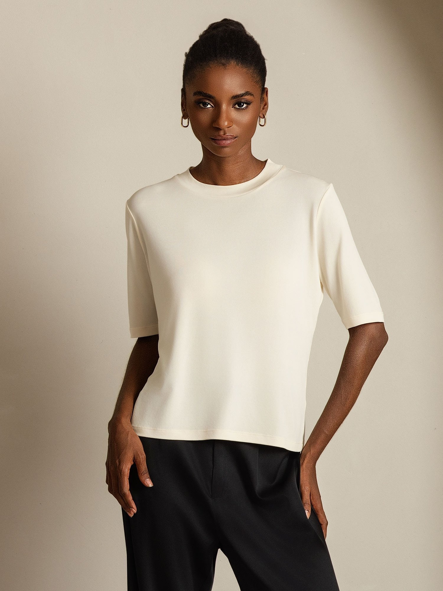 [Beige] SilkSilky-ES Seda Pura Womens T-Shirt 006