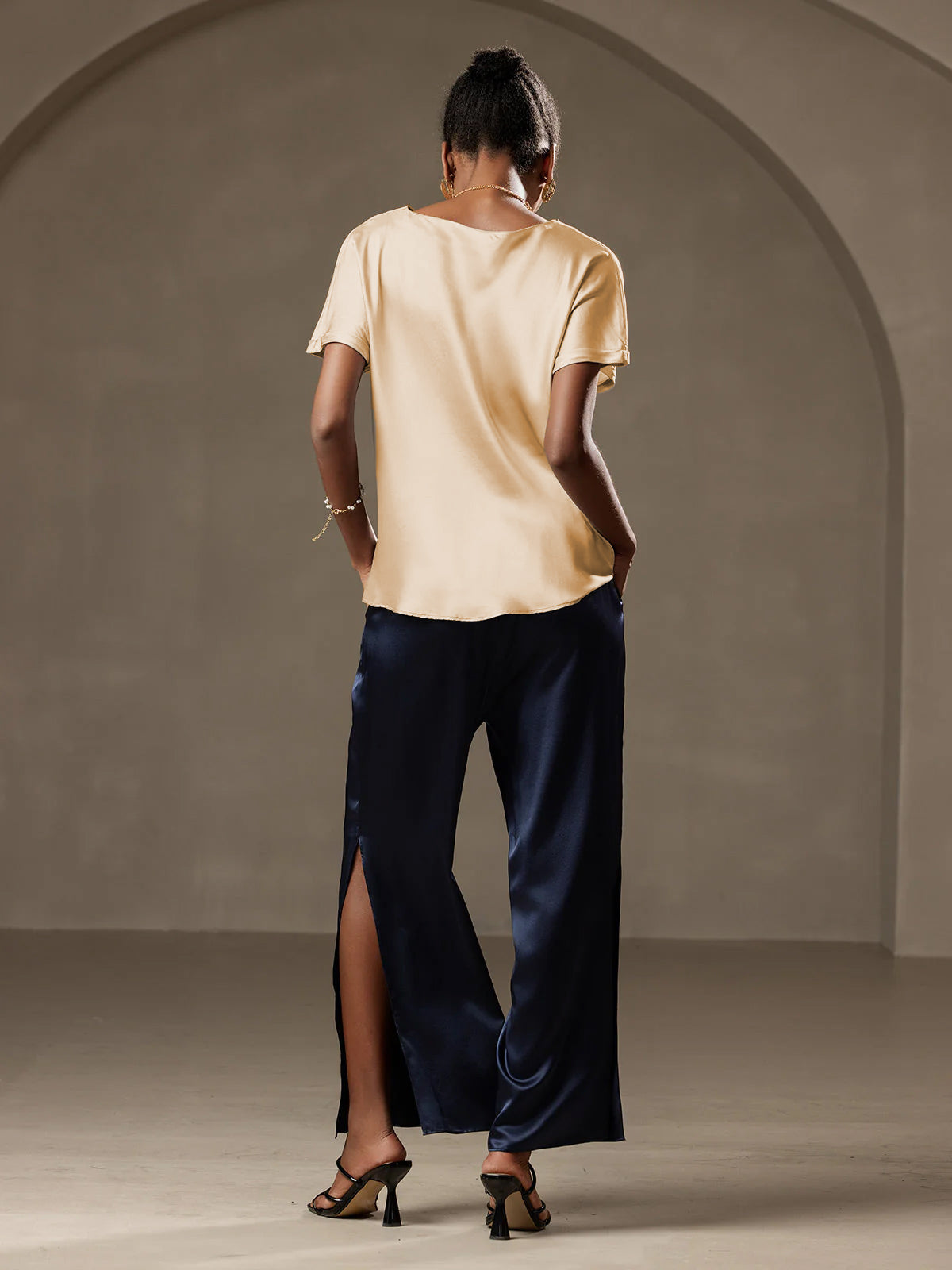 [Champán] SilkSilky-ES 19Momme Seda Womens T-Shirt 002