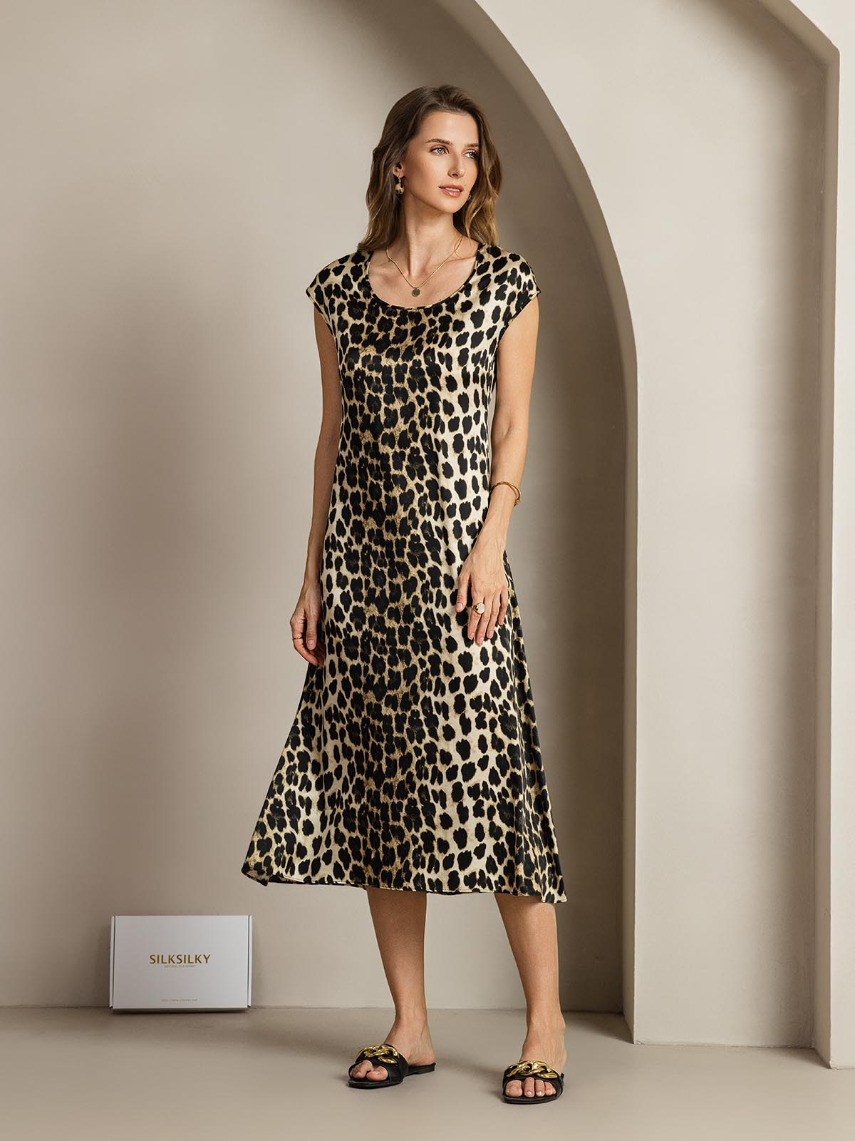 [Leopardo] SilkSilky-ES 19Momme Seda Dress 008