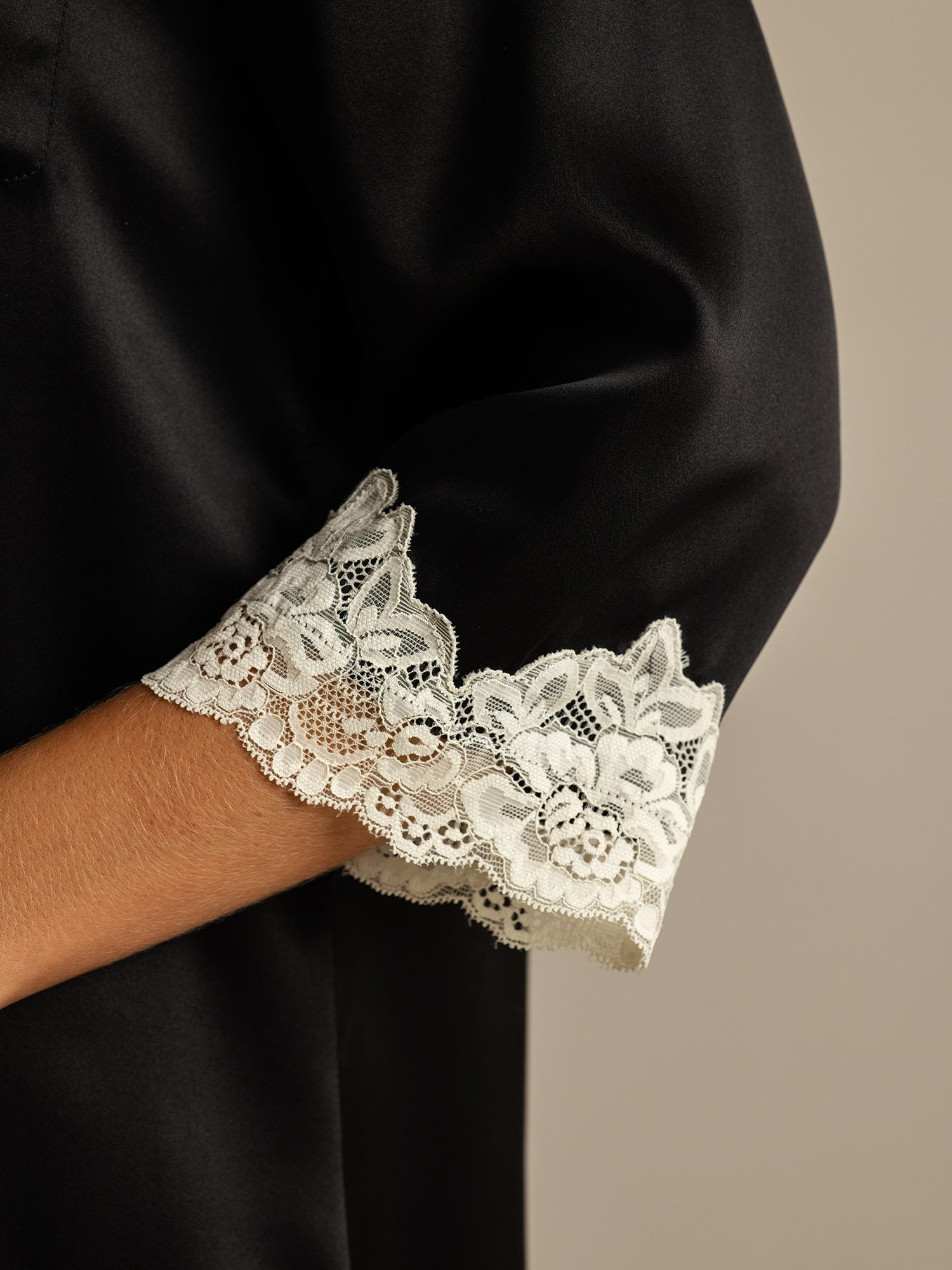 [Negro] SilkSilky-ES Seda Pura Cuello Camisero Camisas de dormir 005