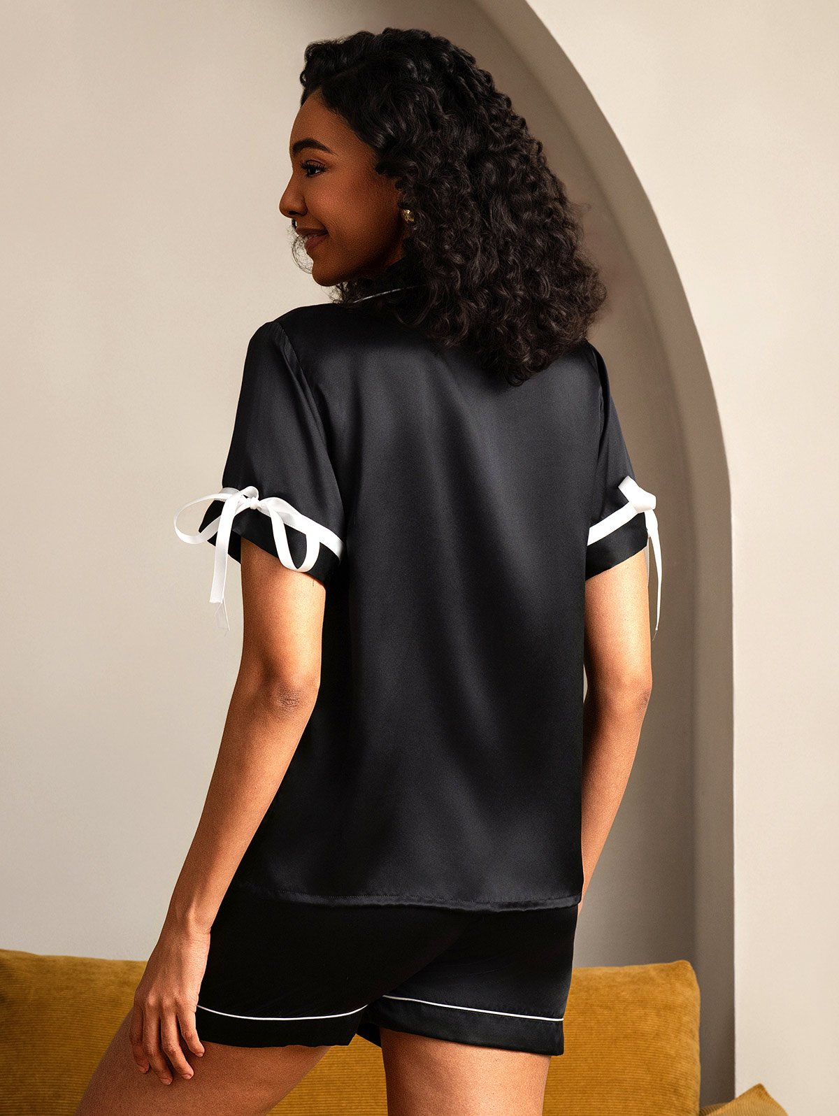 [Negro] SilkSilky-ES Seda Pura Manga corta Solapa Pijamas de mujer 002