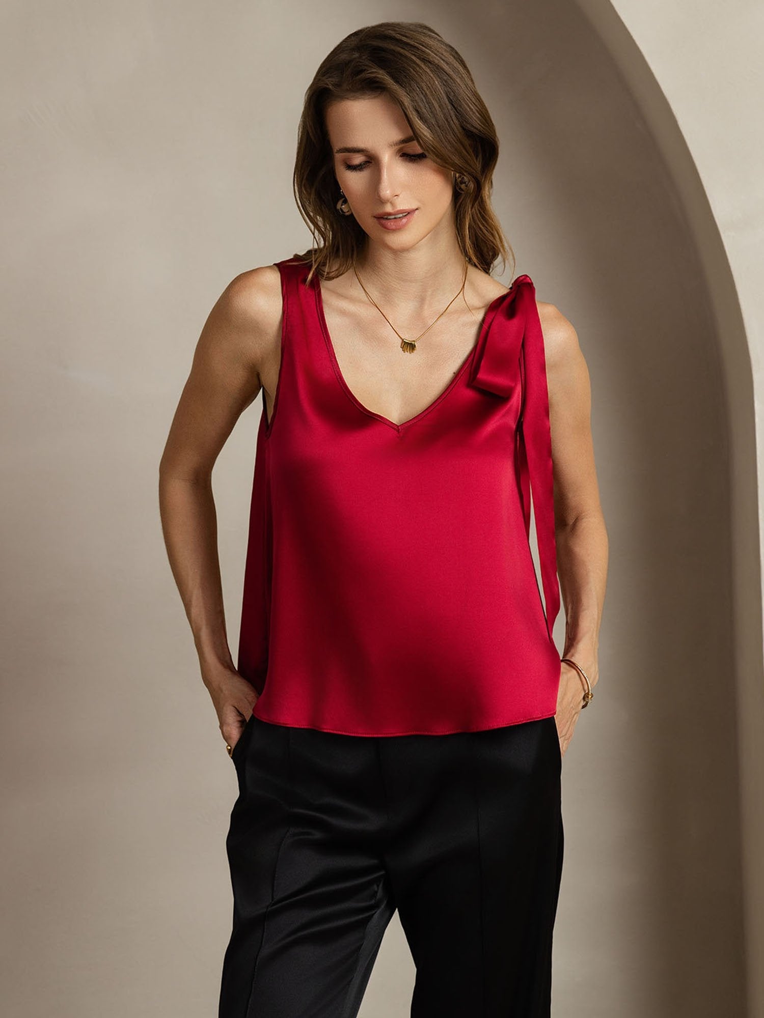 [Vino] SilkSilky-ES 19Momme Seda Cuello en V Camisetas de Mujer 006