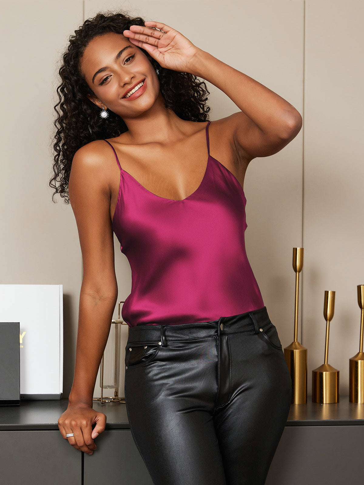 [Fucsia] SilkSilky-ES Seda Pura Cuello en V Top de tirantes 001