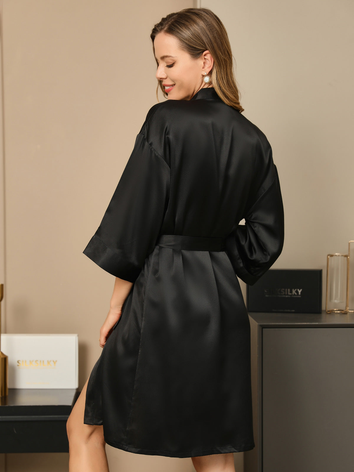 [Negro] SilkSilky-ES 3/4 Sleeve Bata de mujer 002