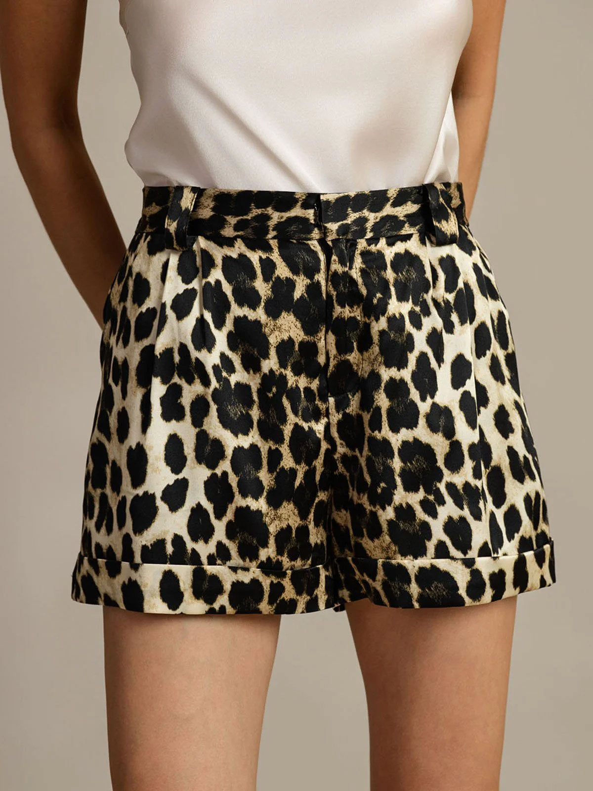 [Leopardo] SilkSilky-ES 19Momme Seda Womens Shorts 004