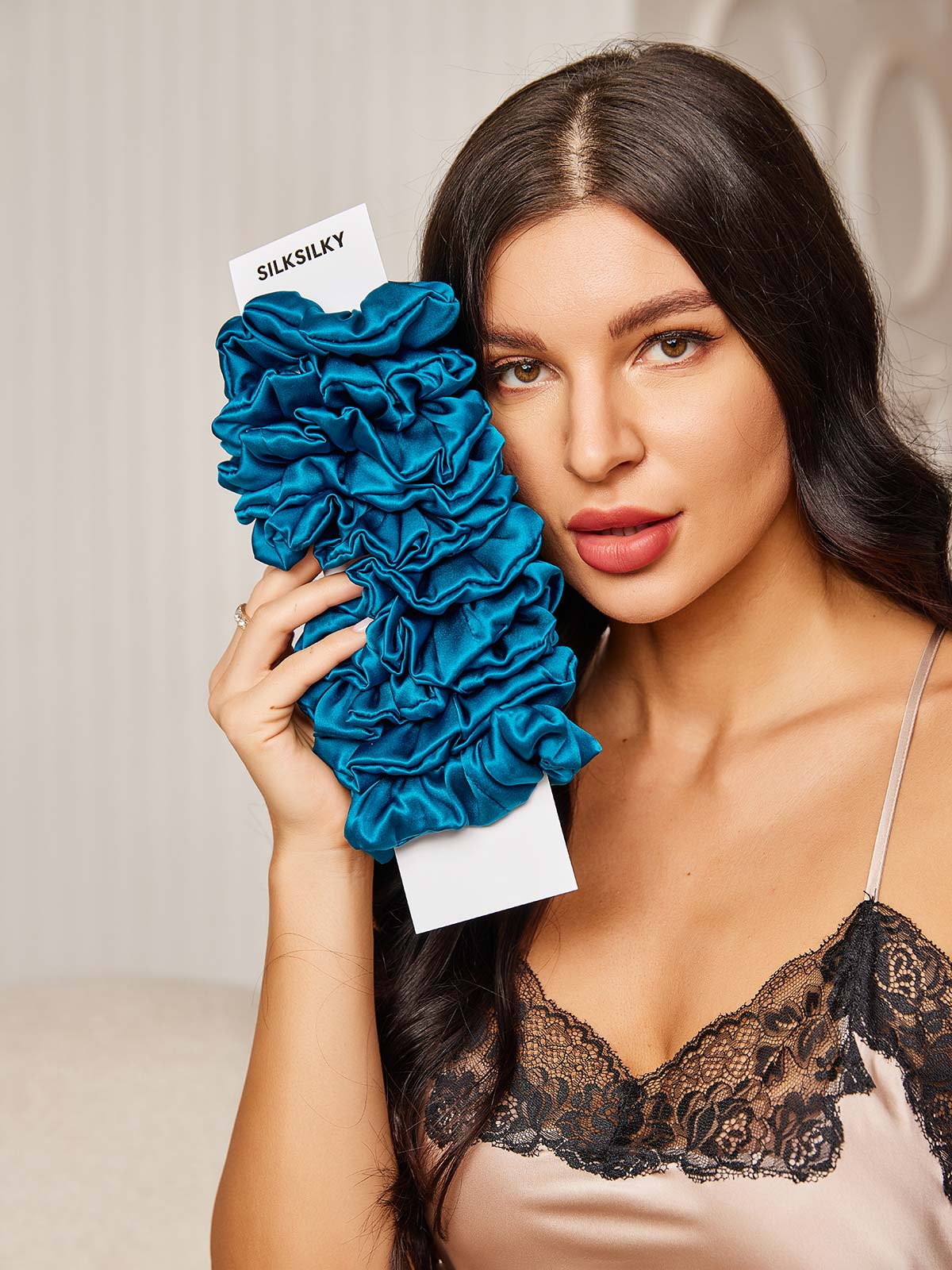 [Azul Real] SilkSilky-ES 19Momme Seda Pura Scrunchie 001