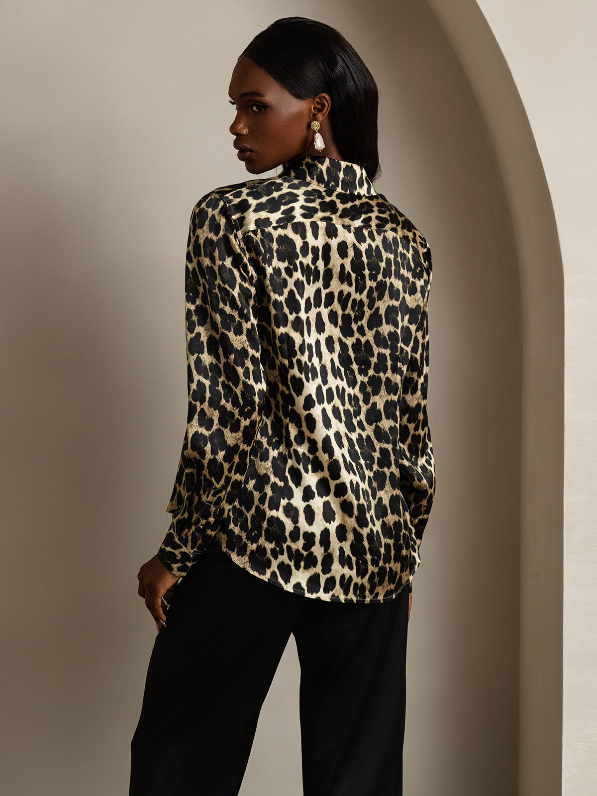 [Leopardo] SilkSilky-ES Seda Lapel Collar Blusas de Mujer 002