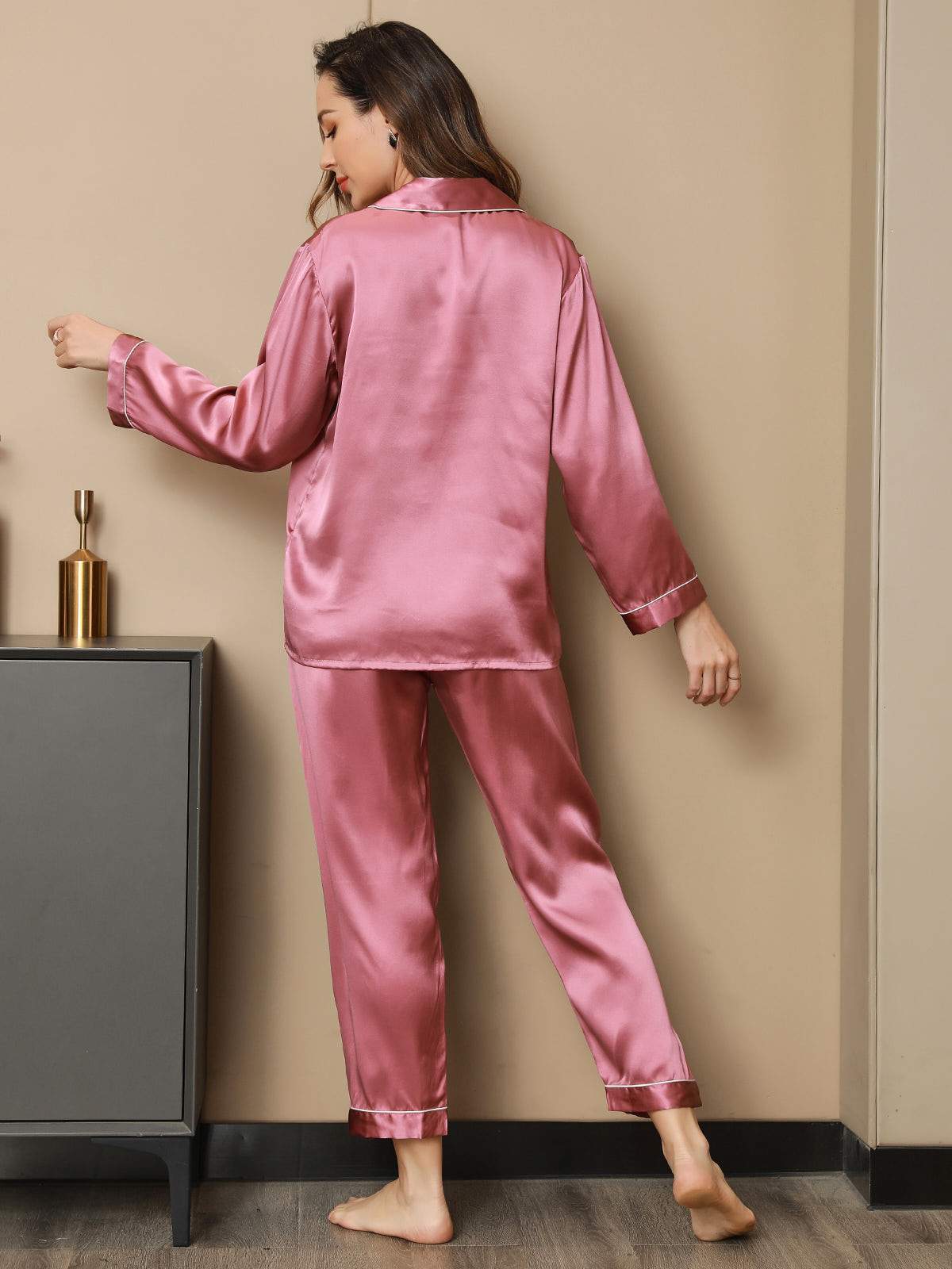 SilkSilky-ES Seda Pura Manga larga Solapa Pijamas de mujer MalvaPálido 002