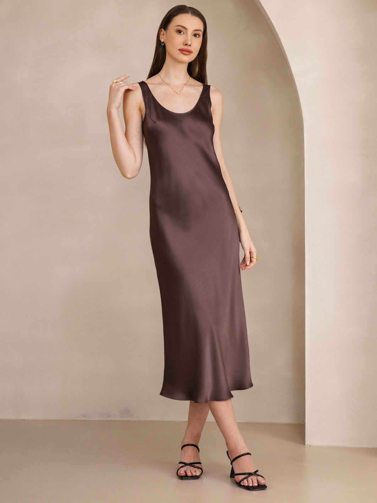 [Café] SilkSilky-ES Seda Pura Cuello Barco Vestido 005