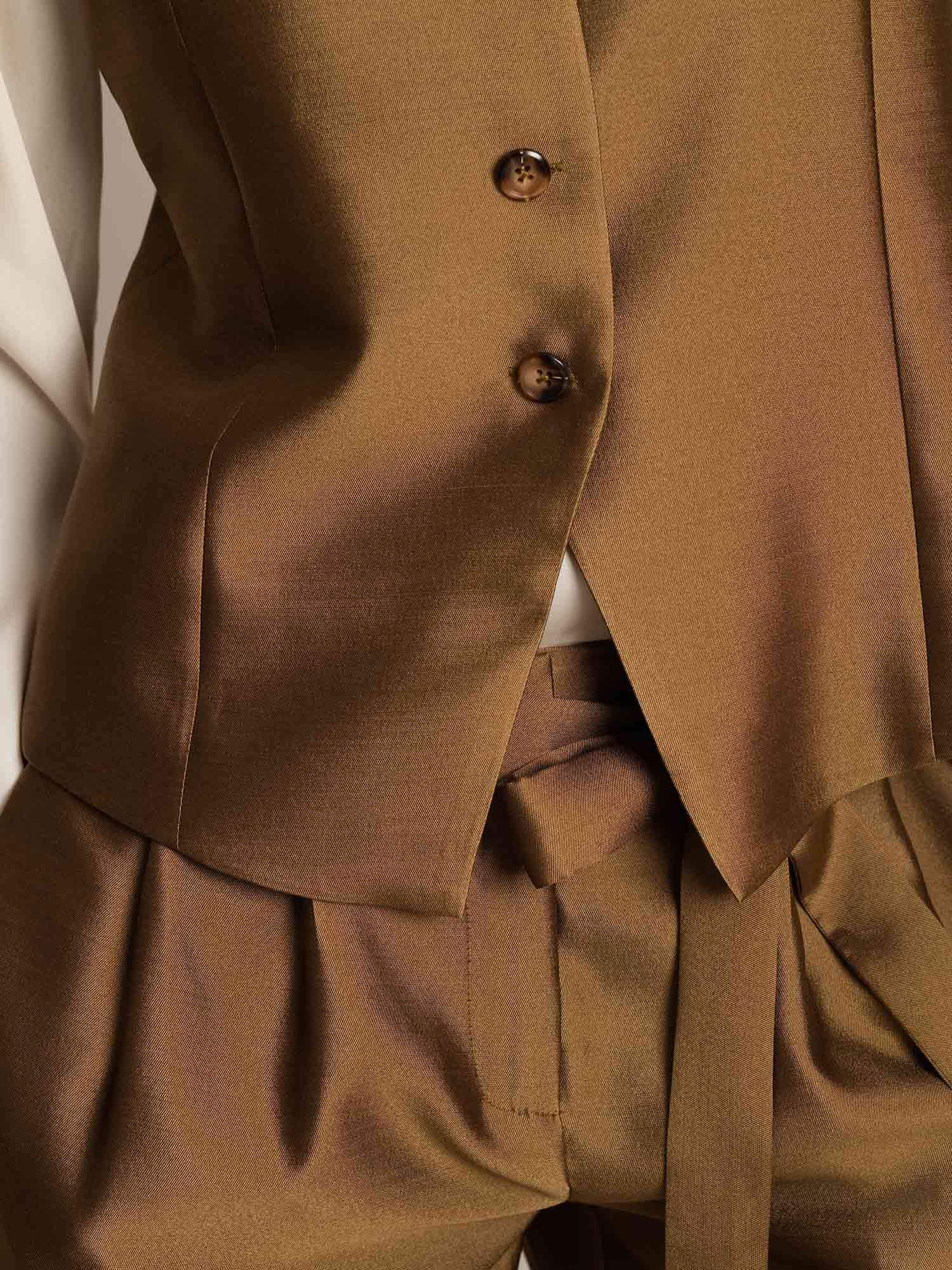 [Bronce] SilkSilky-ES 32Momme Silk-Wool Blend Womens Vest 005,