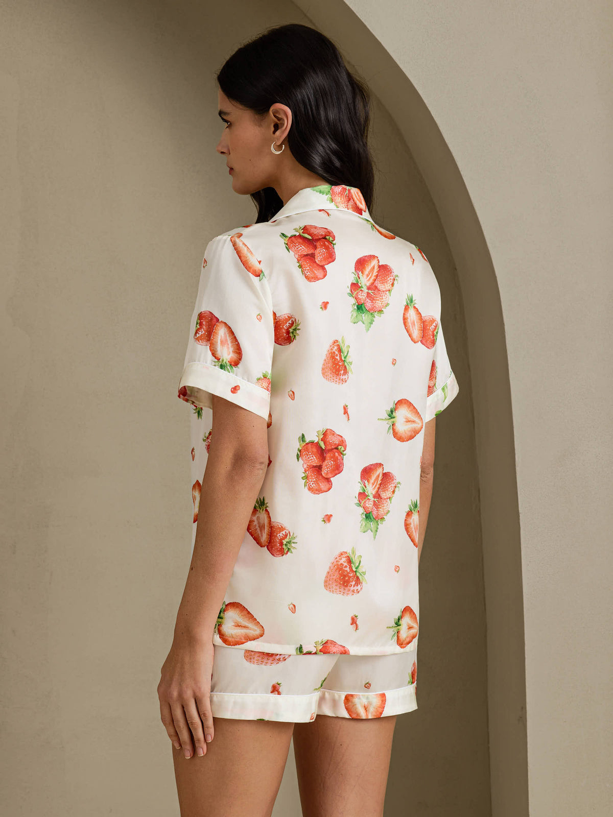 [Fresa Blanca] SilkSilky-ES Short Sleeve Notch Collar Pijamas de mujer 002