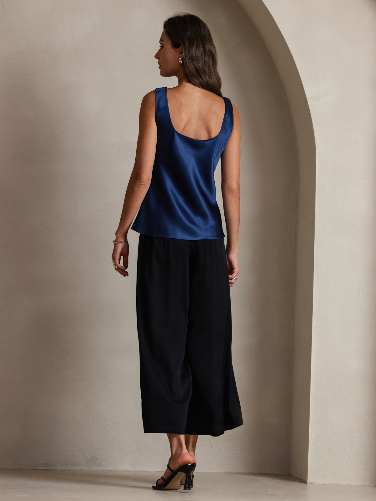 [Azul Oscuro] SilkSilky-ES 19Momme Seda Cuello en U Top de tirantes 002