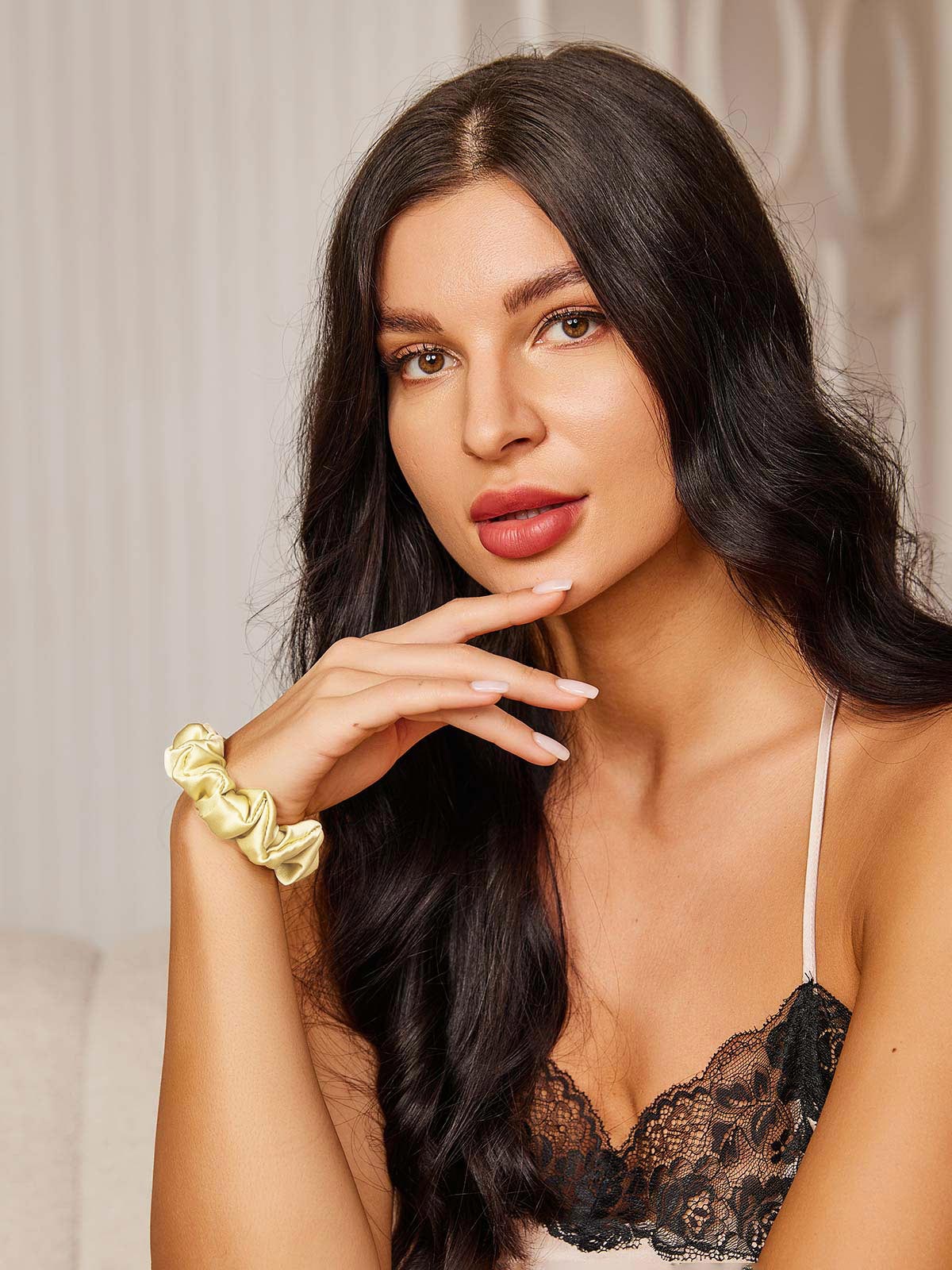 [Amarillo Claro] SilkSilky-ES 19Momme Seda Pura Scrunchie 001