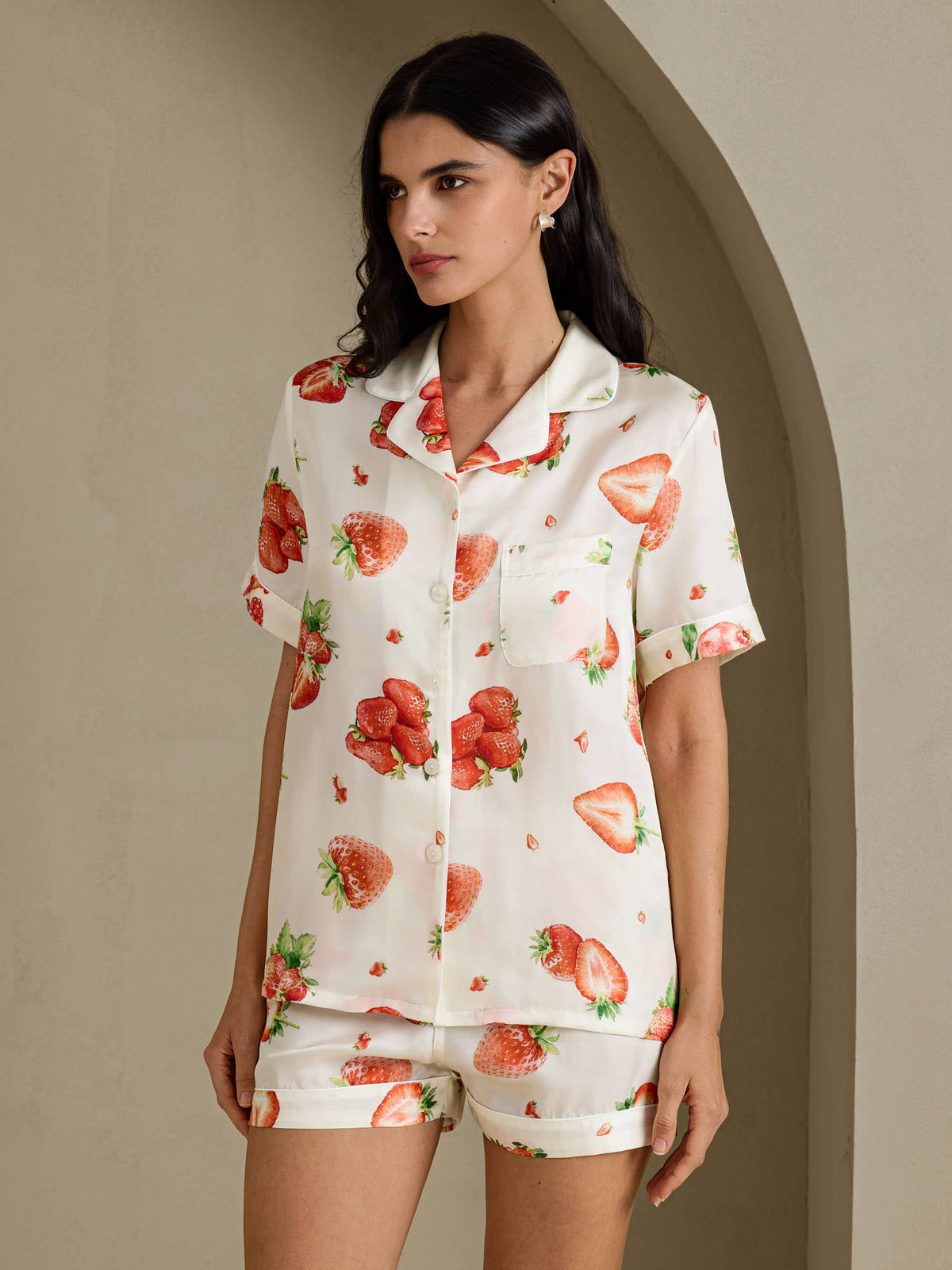 [Fresa Blanca] SilkSilky-ES Short Sleeve Notch Collar Pijamas de mujer 001