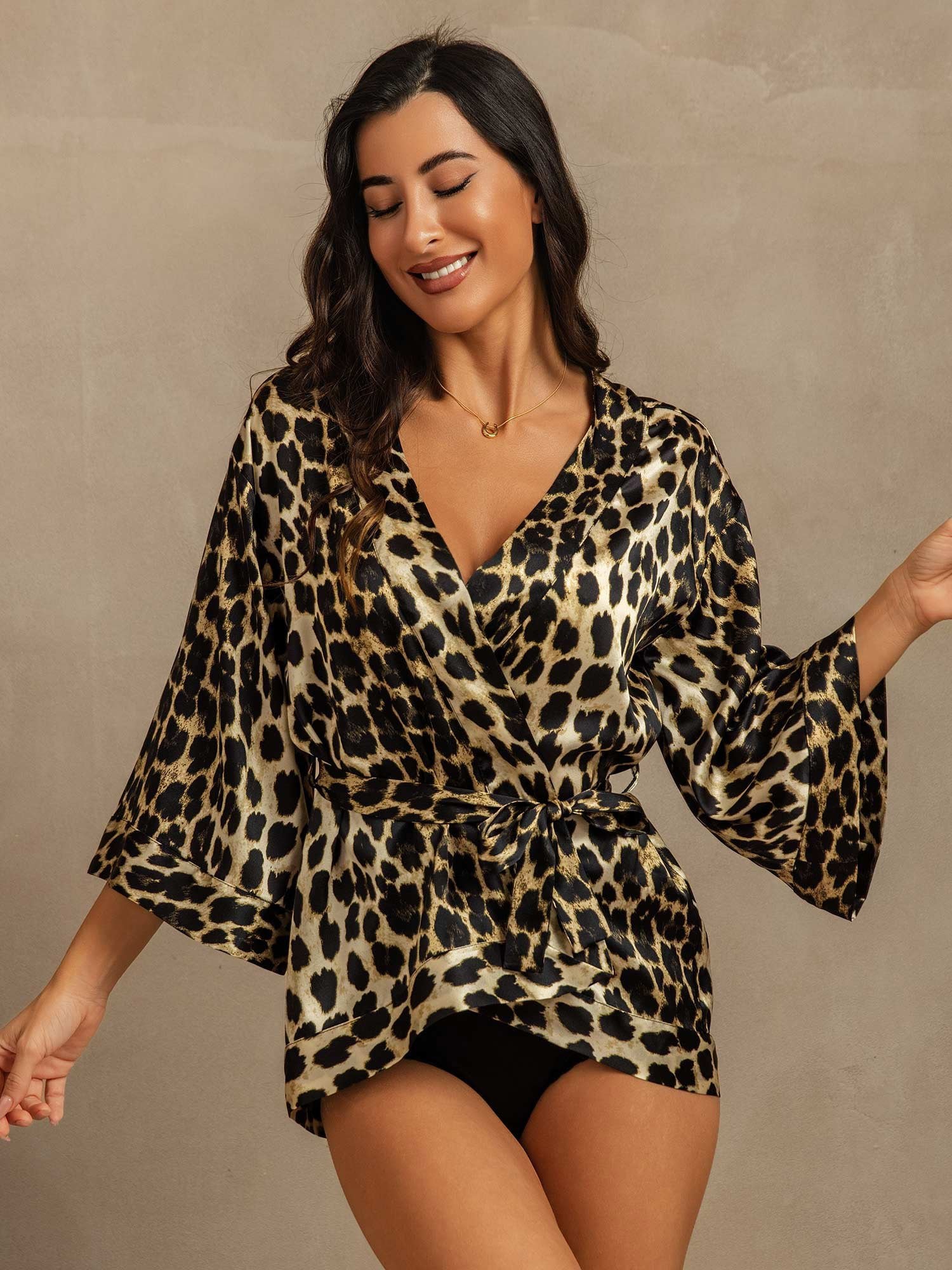 [Leopardo] SilkSilky-ES 19Momme Seda Womens Robe 001,