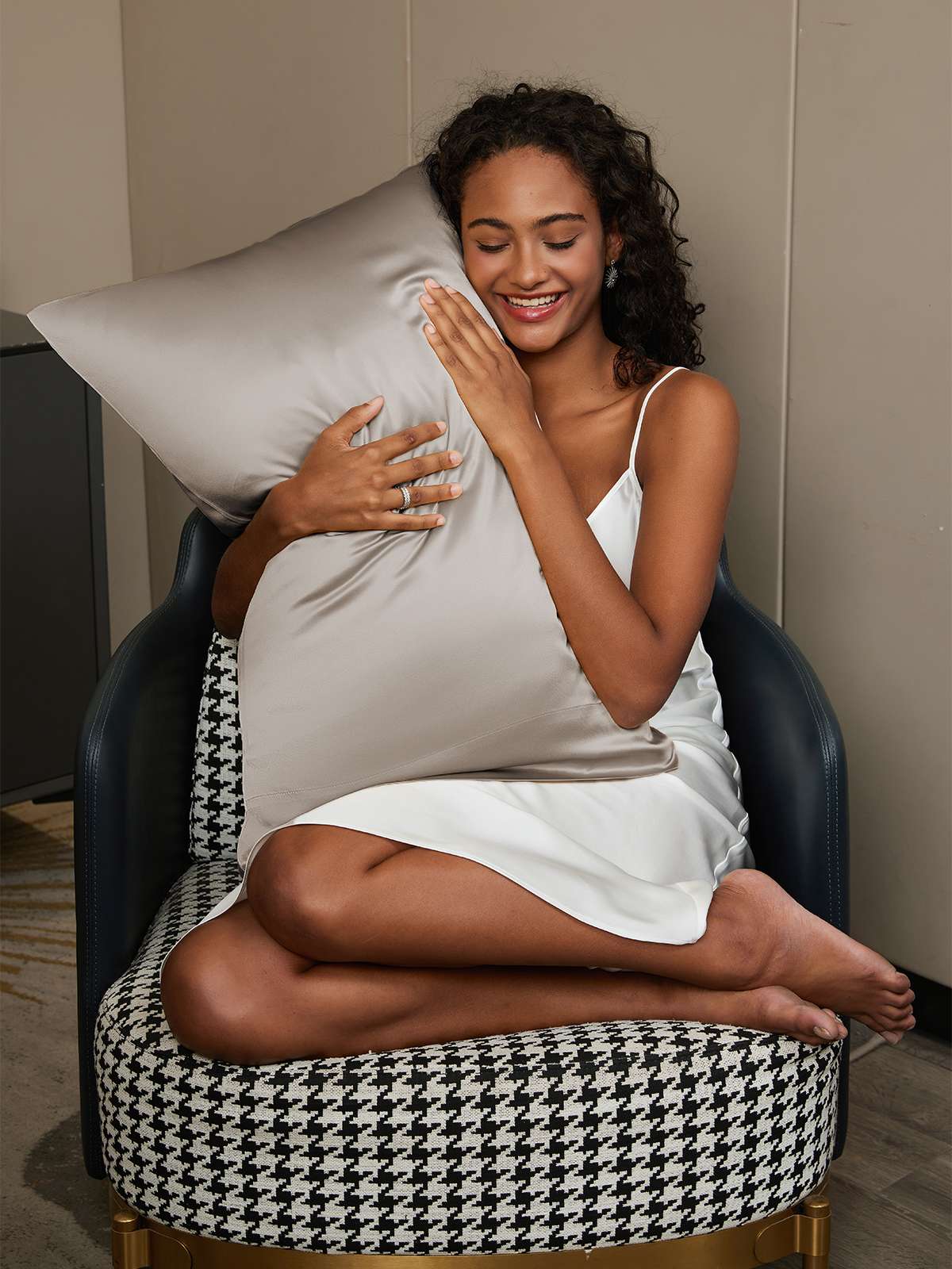 [Gris] SilkSilky-ES 19Momme Seda Pura Pillowcase 002