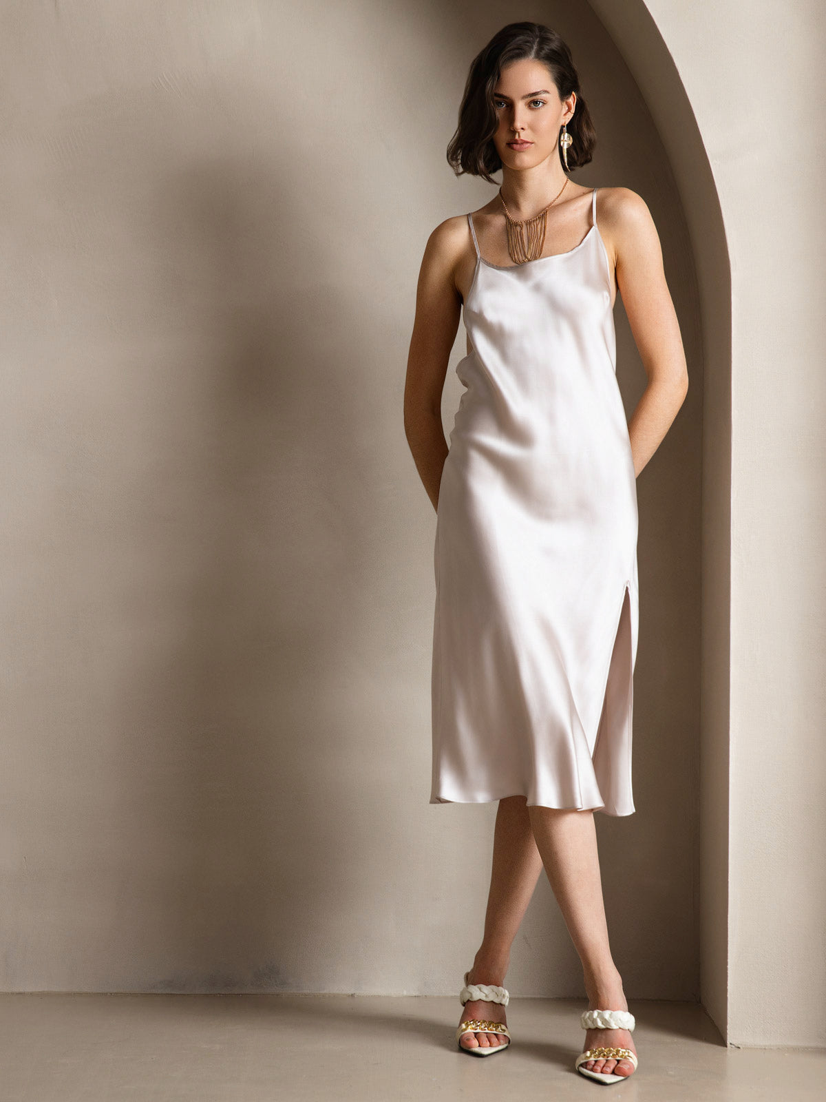 [Beige] SilkSilky-ES Seda Pura Sin mangas Round Neck Vestido 001