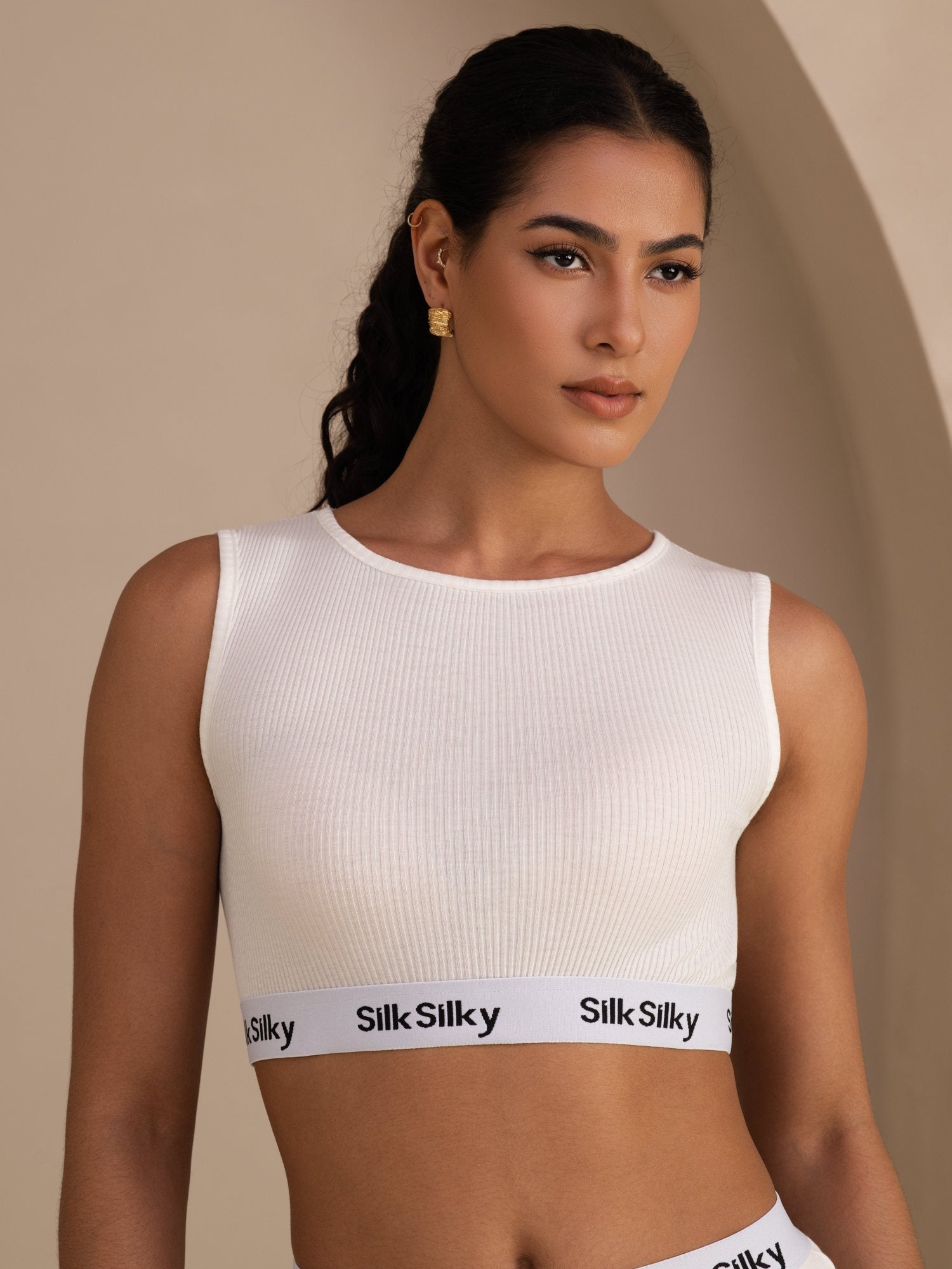 [Blanco] SilkSilky-ES Sleeveless Crew Neck Top de tirantes 001